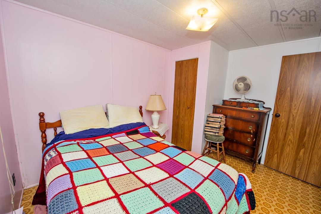 386 Rocky Lake Drive, Bedford, NS (MLS 202526110)