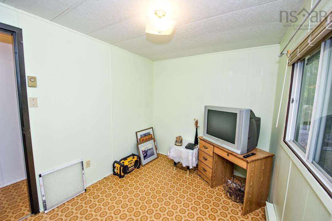 386 Rocky Lake Drive, Bedford, NS (MLS 202526110)