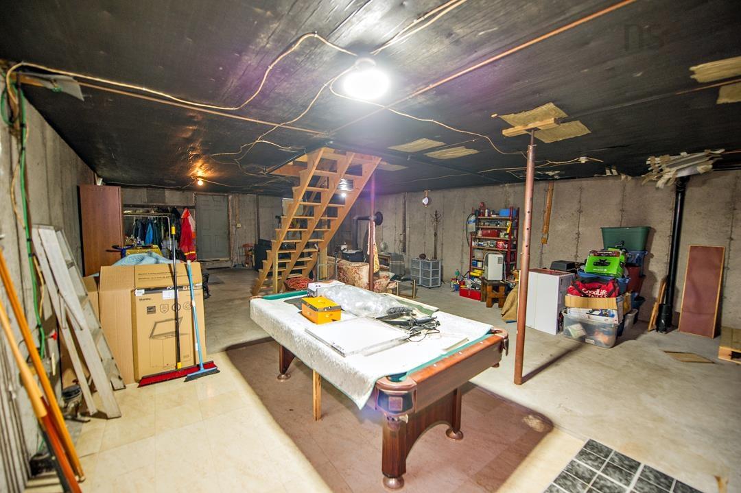 386 Rocky Lake Drive, Bedford, NS (MLS 202526110)