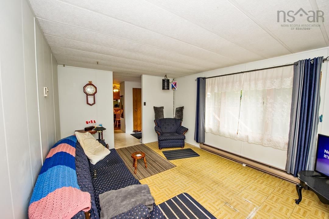 386 Rocky Lake Drive, Bedford, NS (MLS 202526110)