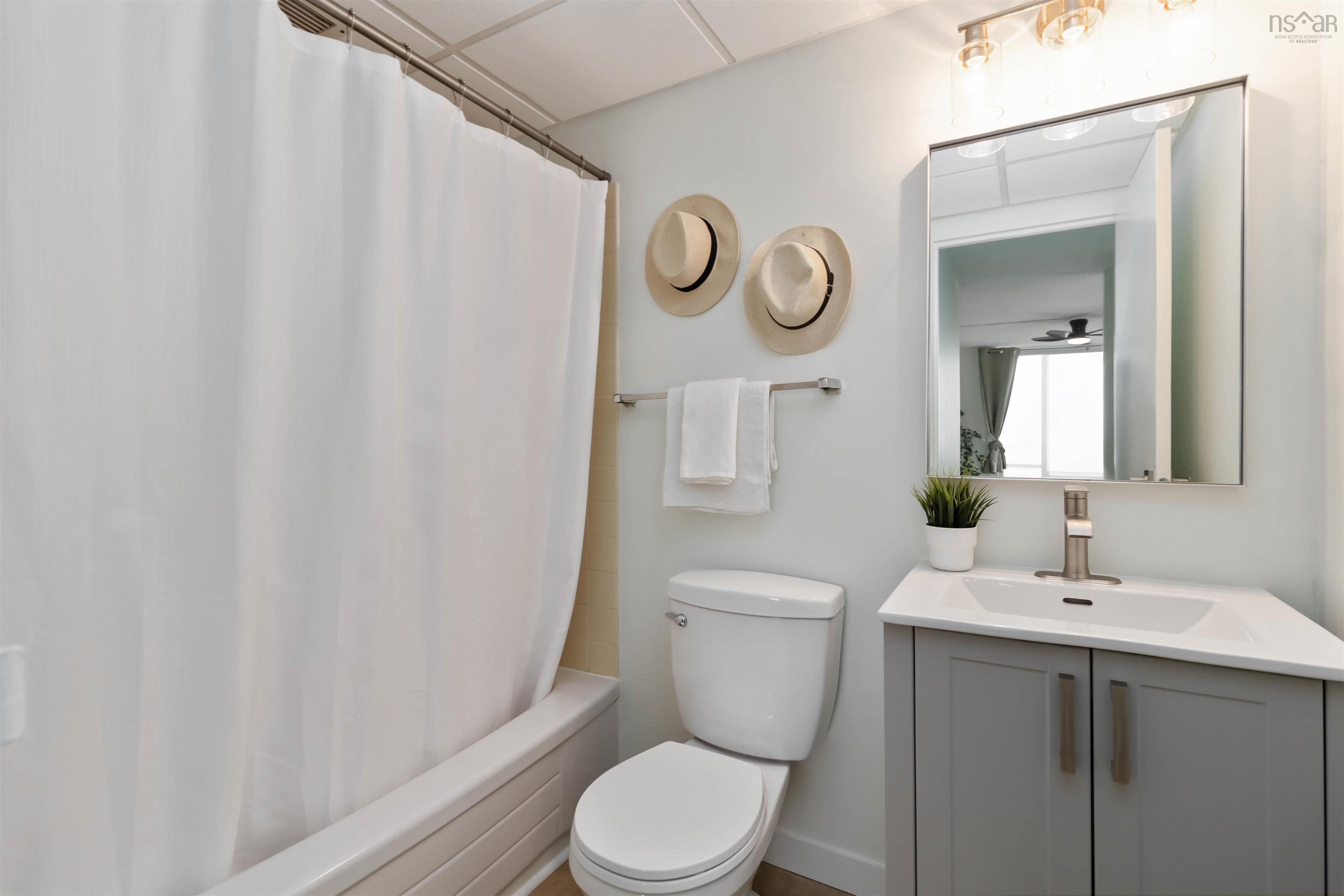 1105 5572 North Ridge Road, Halifax, NS (MLS 202526126)