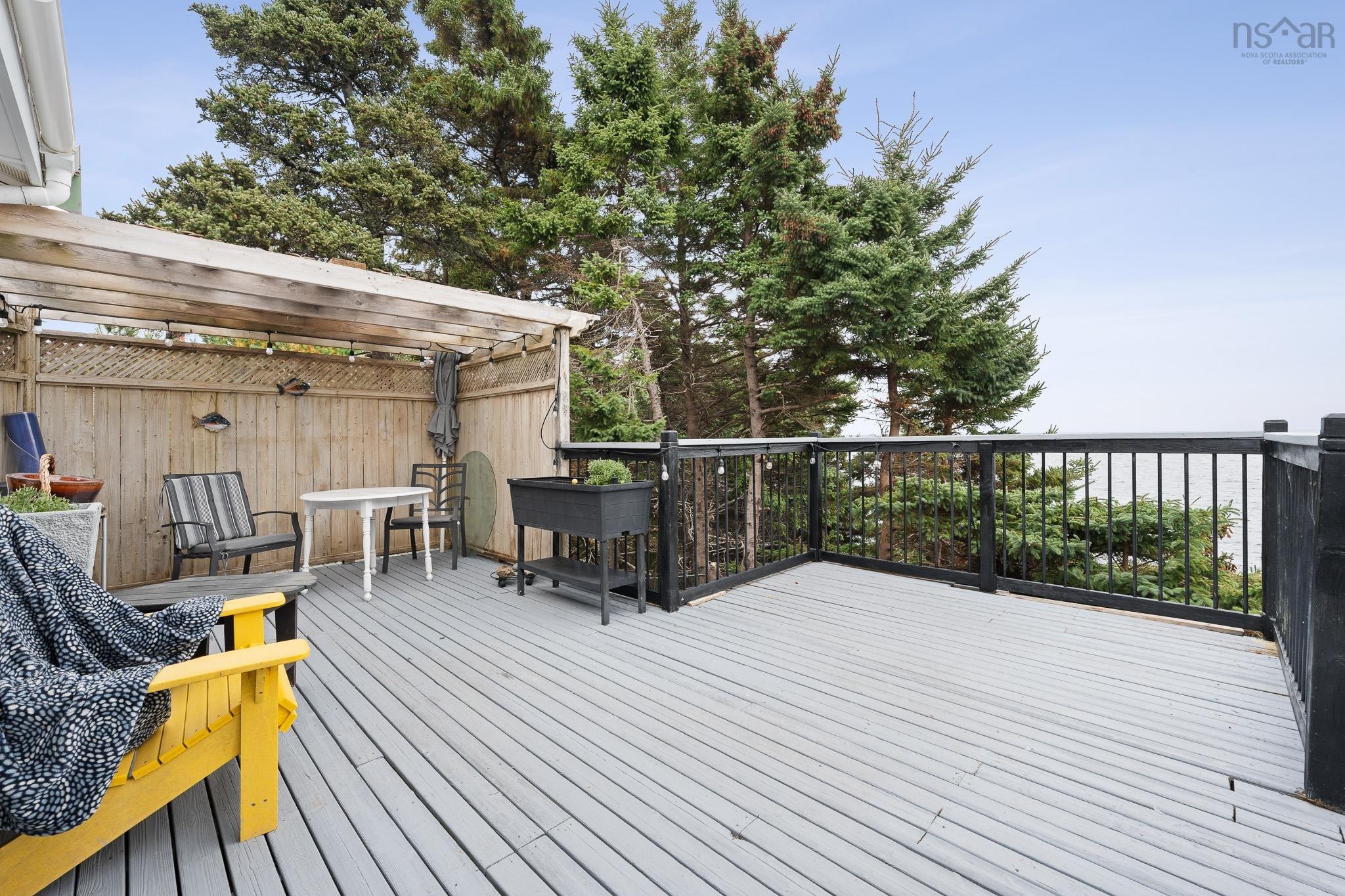 634 Ketch Harbour Road, Portuguese Cove, NS (MLS 202526148)