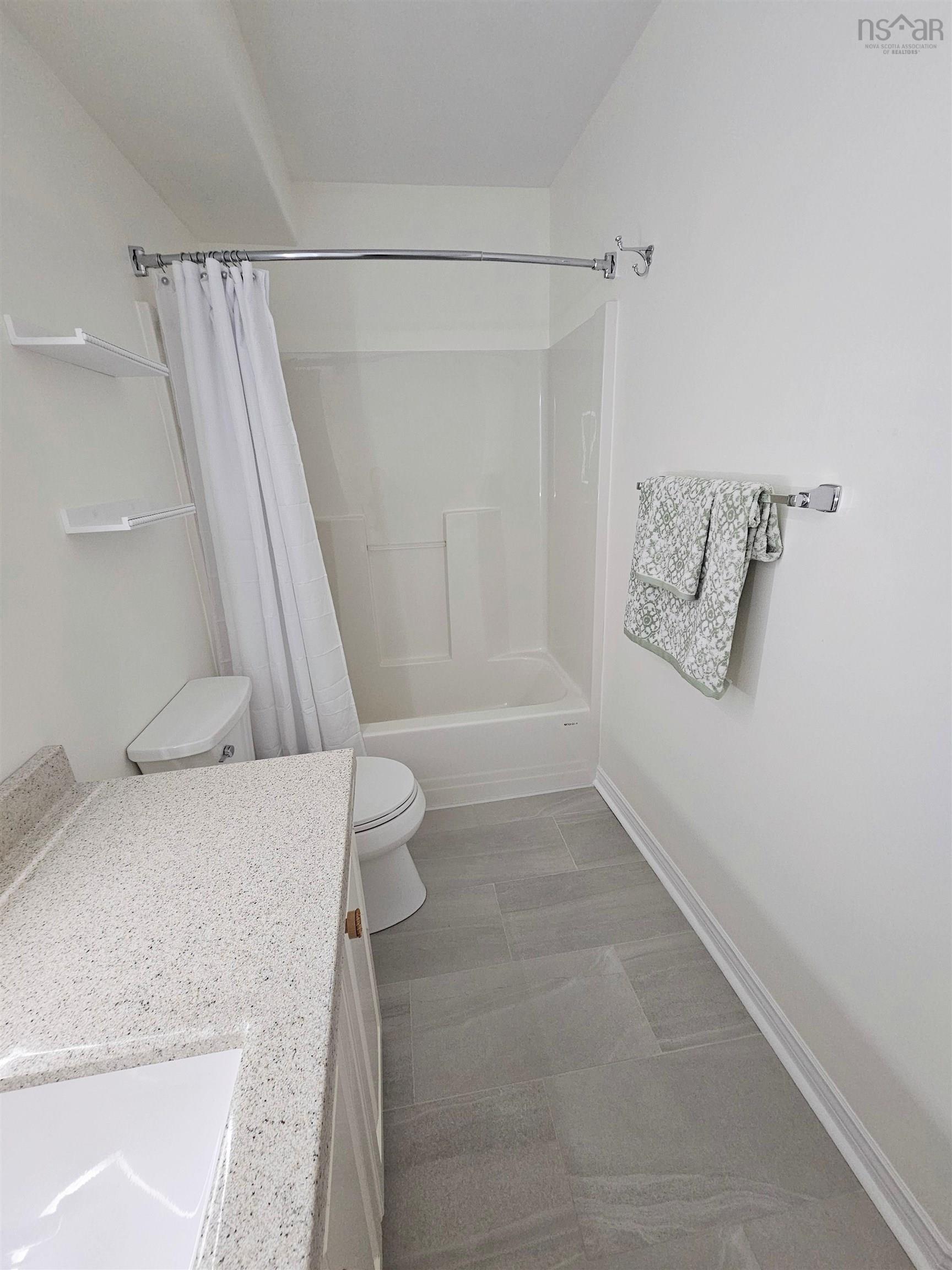 103 30 Waterfront Drive, Bedford, NS (MLS 202526162)