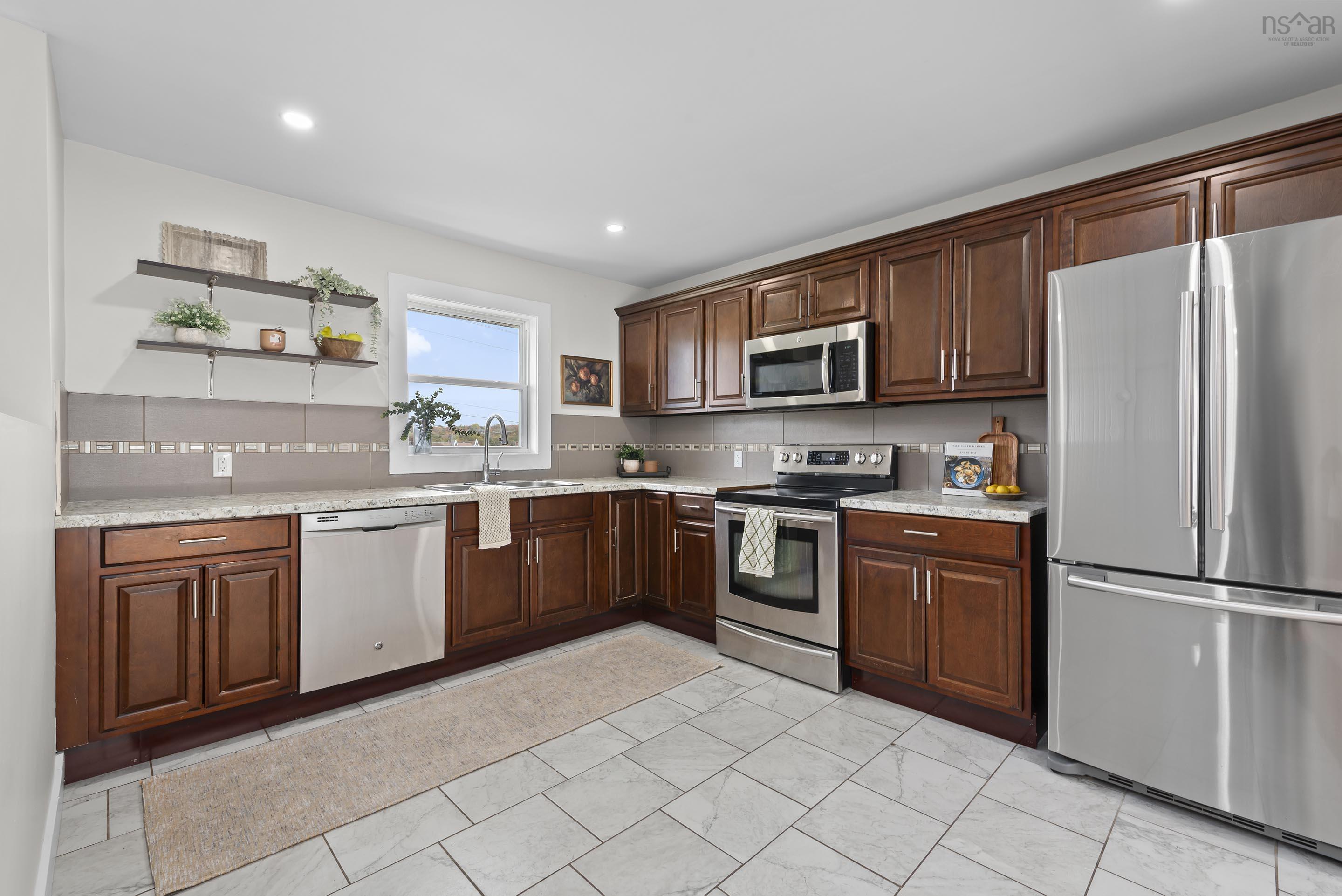 790 Old Sackville Rd Road, Sackville, NS (MLS 202526163)