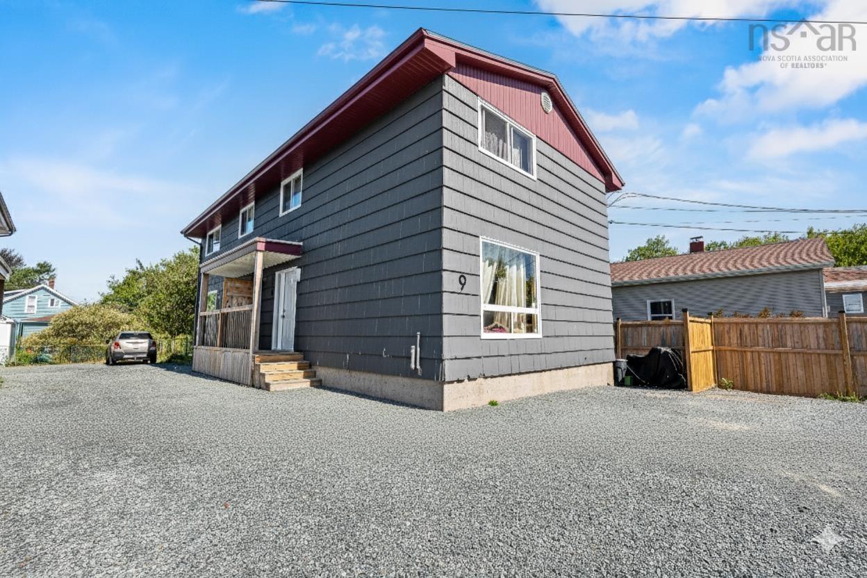 9 a&B Herbert Street, Dartmouth, NS (MLS® 202526168)