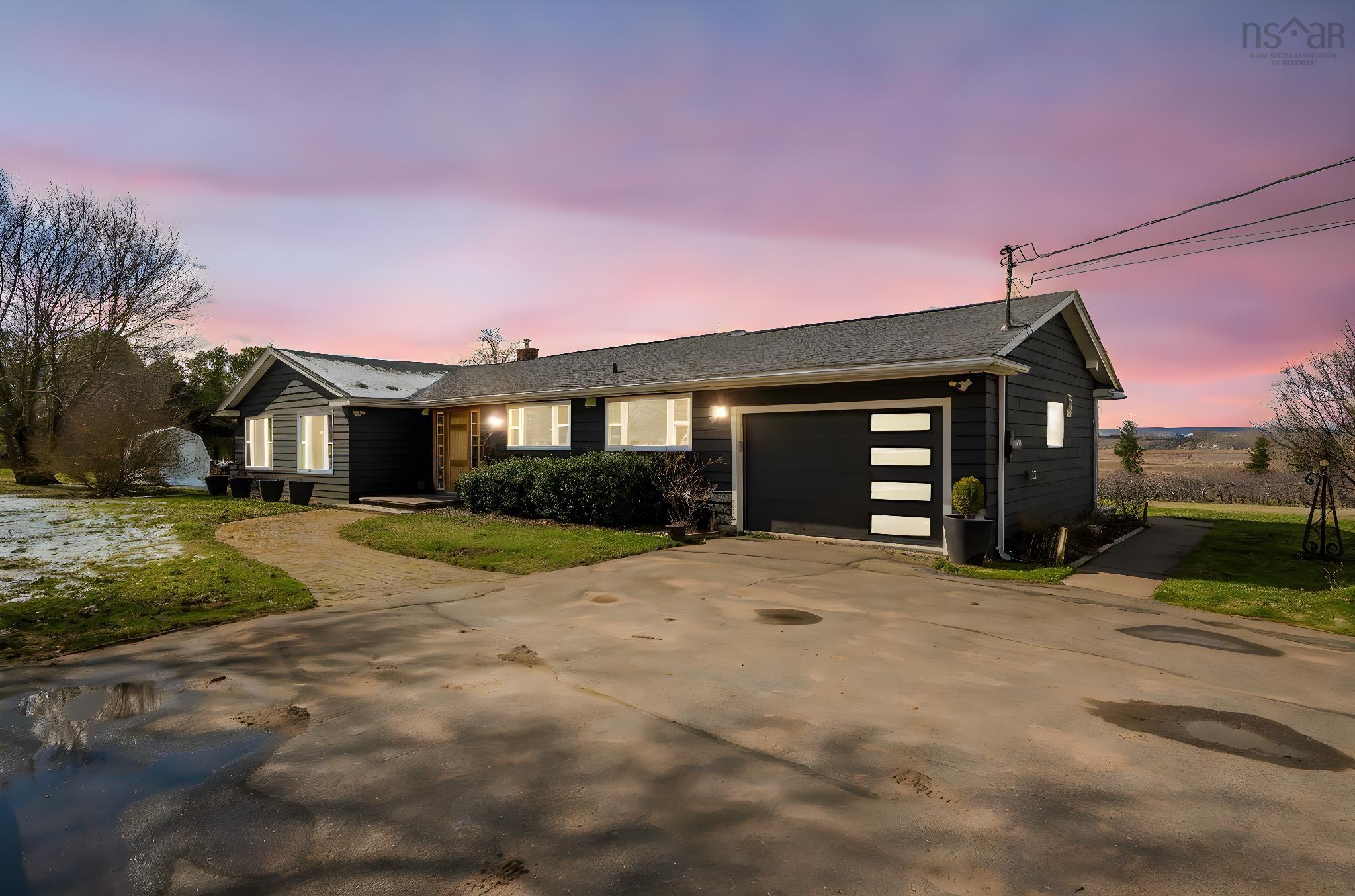 10165 Highway 1, Greenwich, NS (MLS® 202526180)