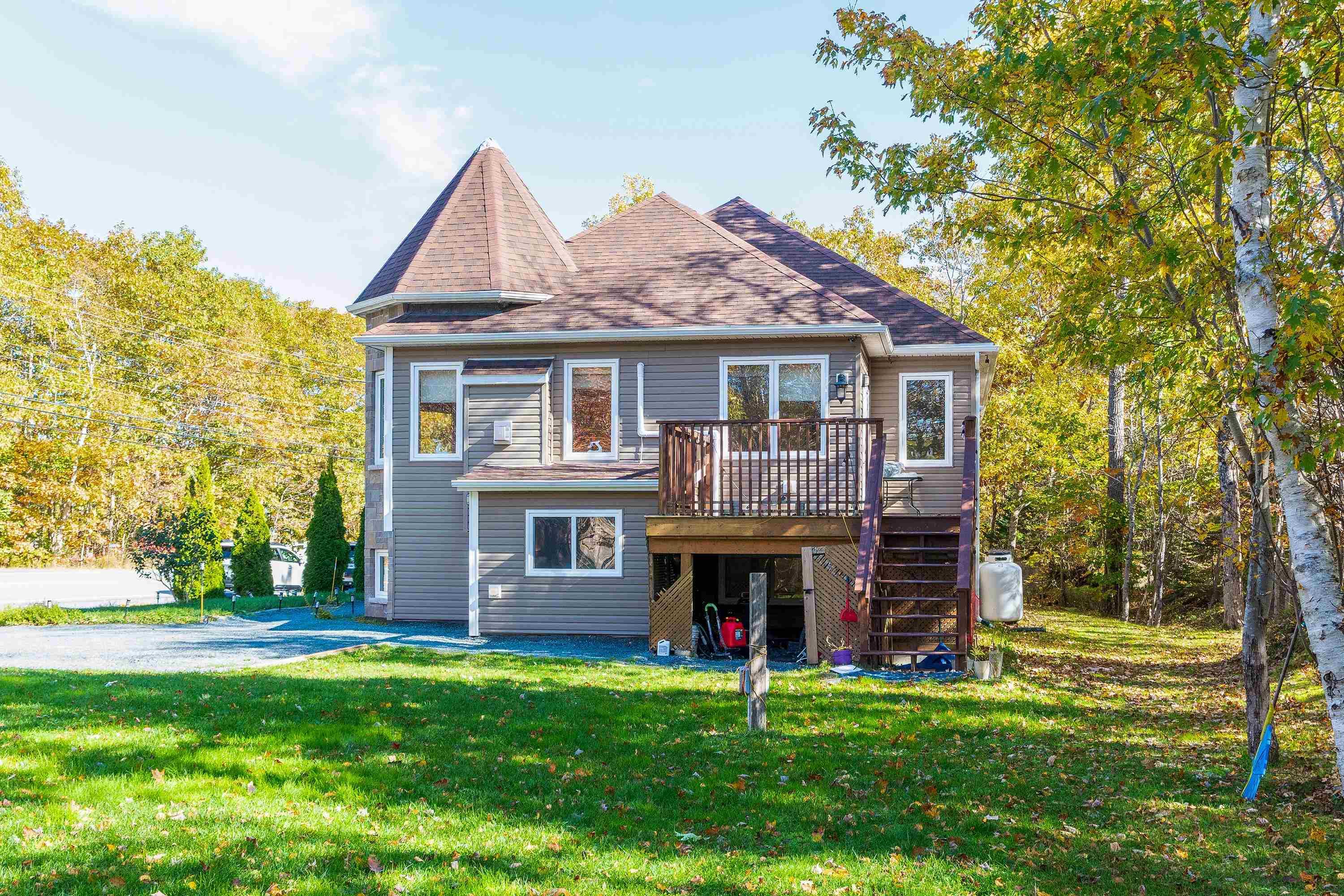 2706 St. Margaret's Bay Road, Timberlea, NS (MLS 202526260)