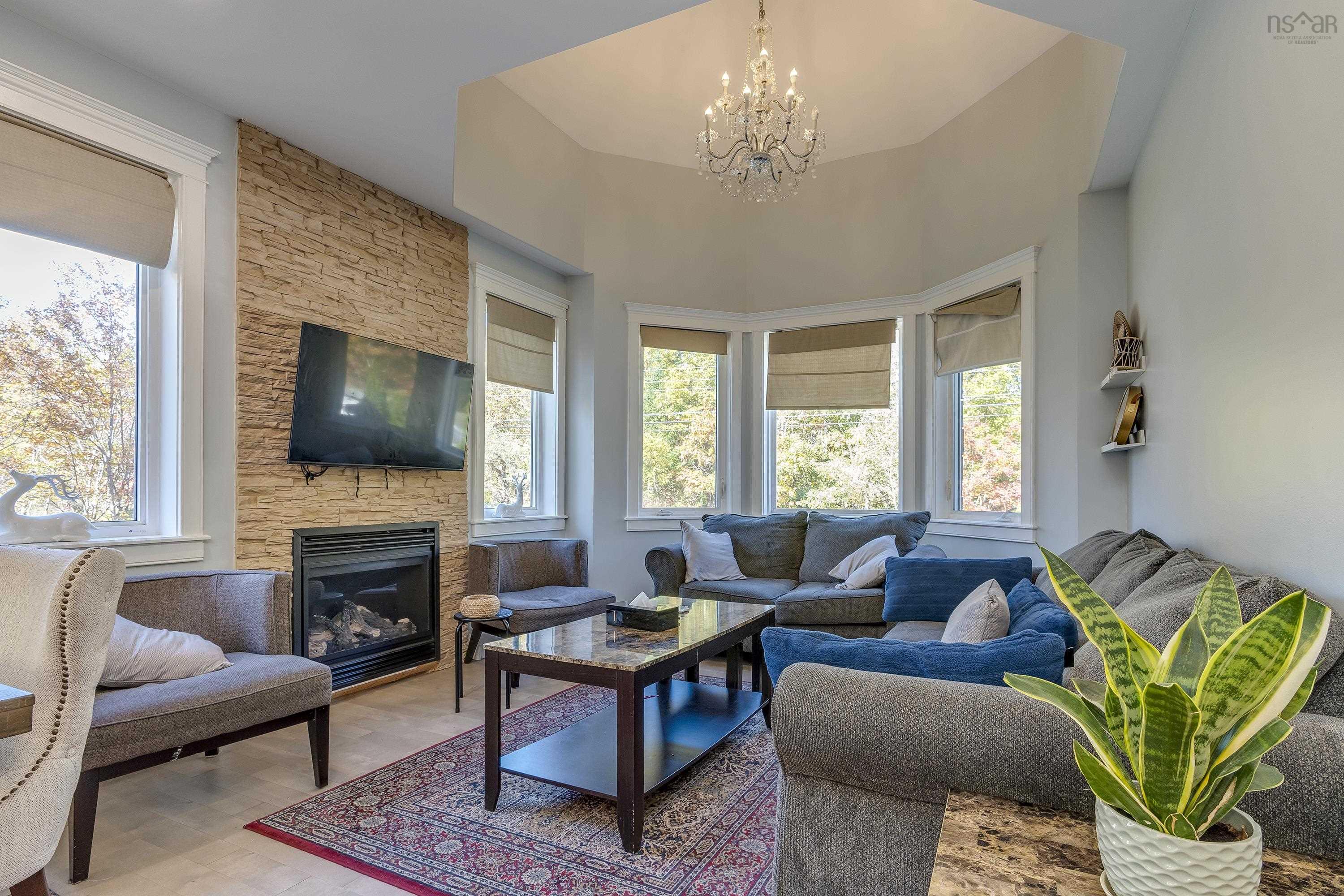 2706 St. Margaret's Bay Road, Timberlea, NS (MLS 202526260)