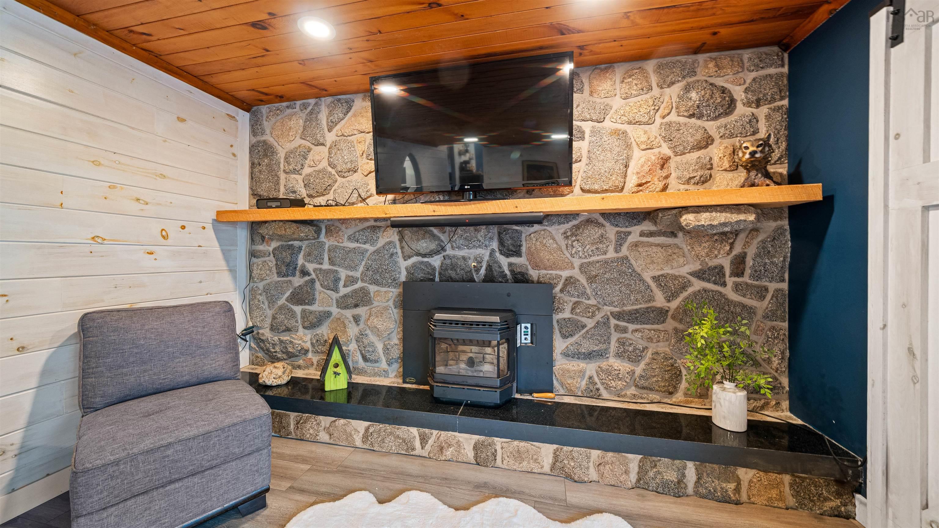 16 Donview Drive, Dartmouth, NS (MLS 202526263)