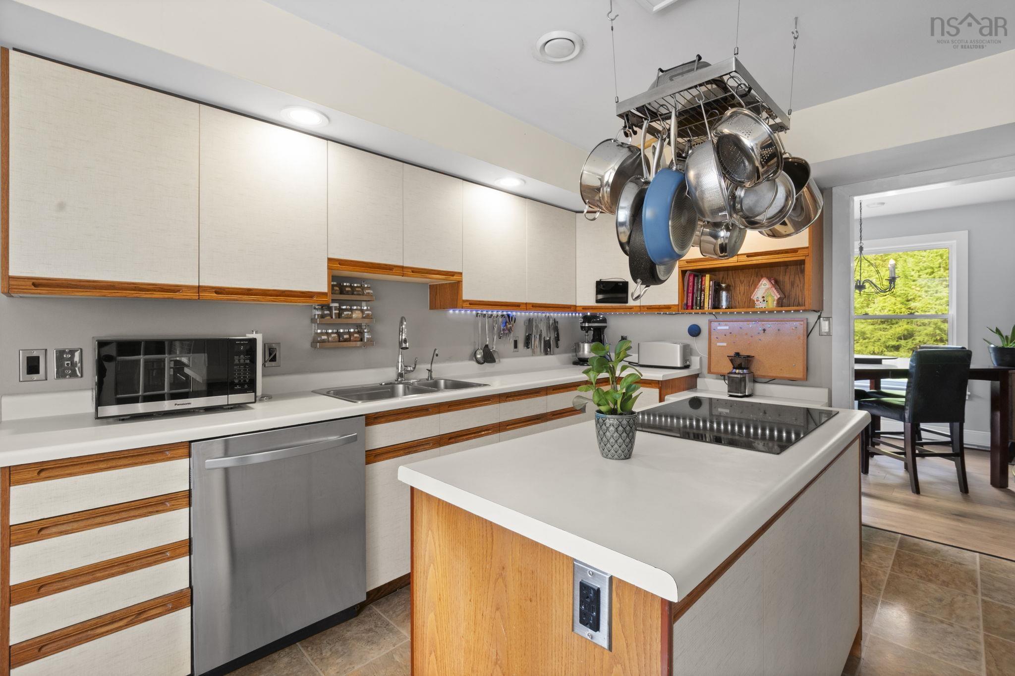 16 Canavan Drive, Lakelands, NS (MLS 202526264)