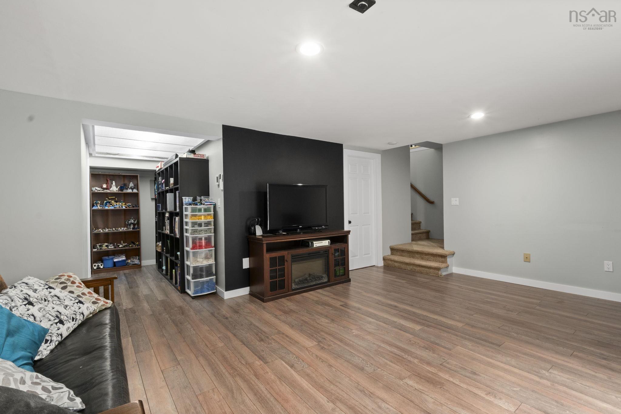 16 Canavan Drive, Lakelands, NS (MLS 202526264)