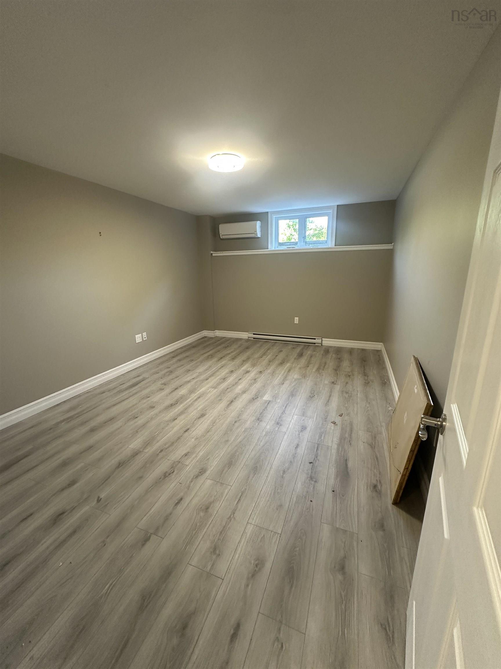 1423 Fall River Road, Fall River, NS (MLS 202526303)