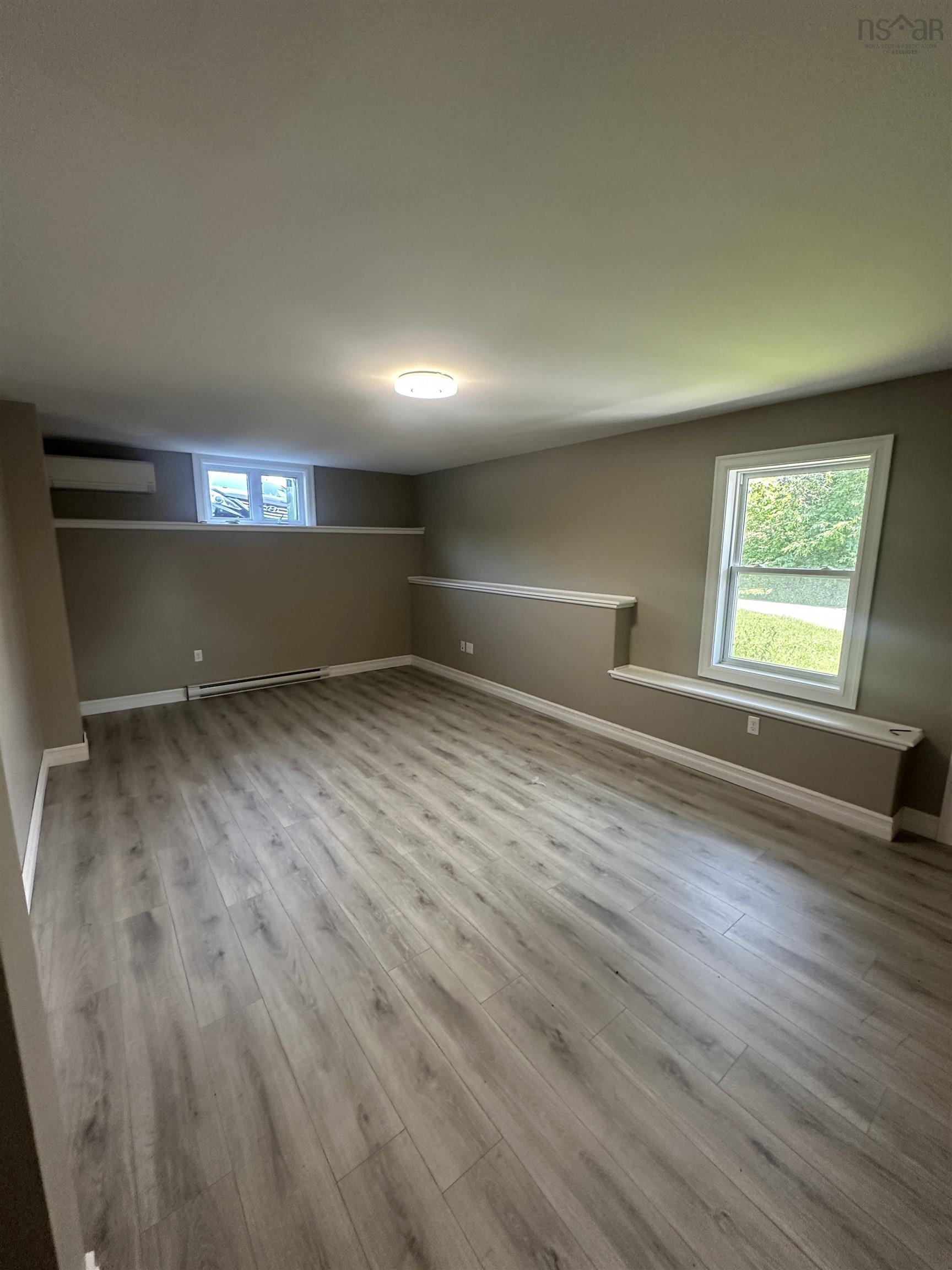 1423 Fall River Road, Fall River, NS (MLS 202526303)