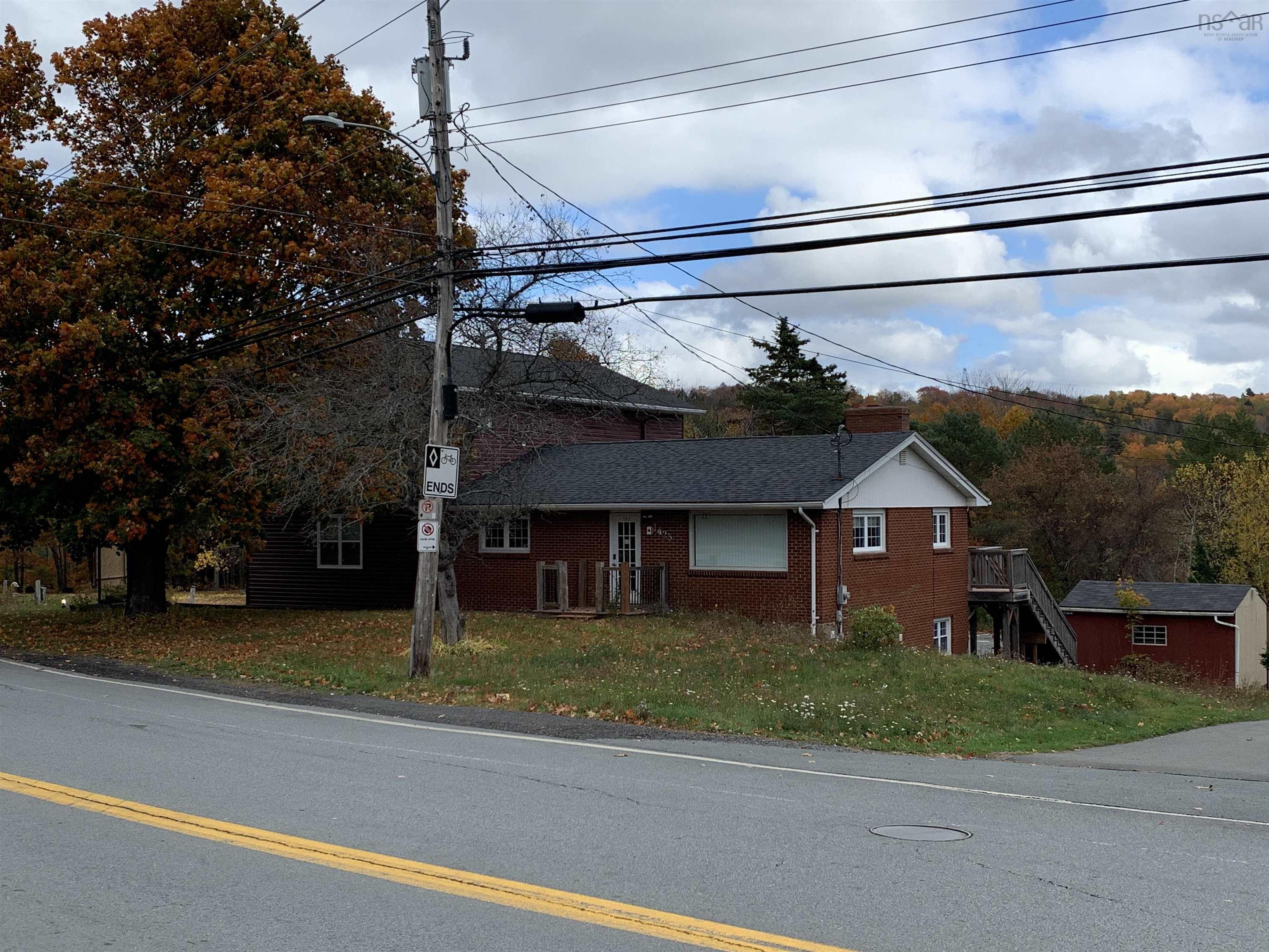 1423 Fall River Road, Fall River, NS (MLS 202526303)