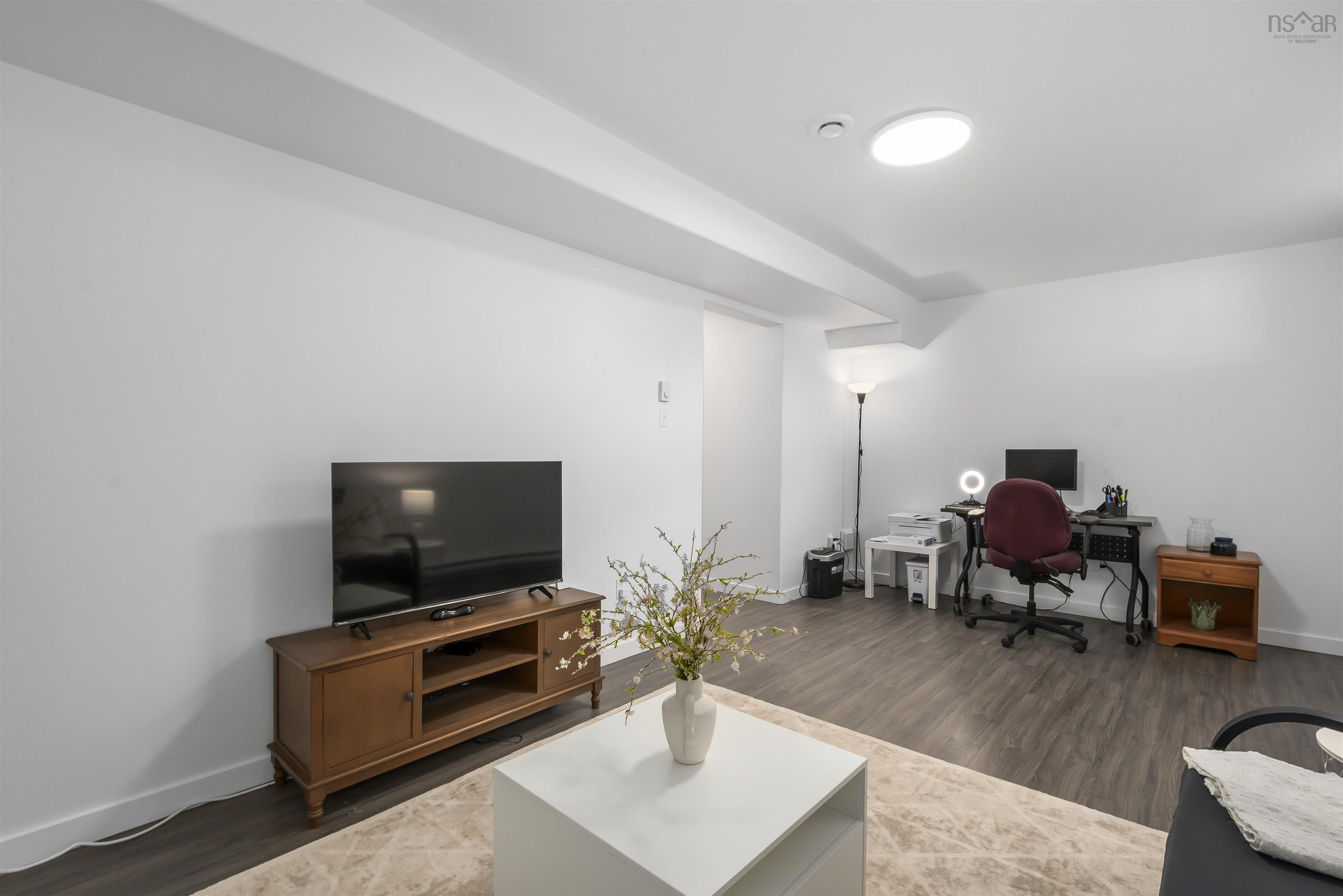 5 Brigadier Court, Halifax, NS (MLS 202526311)