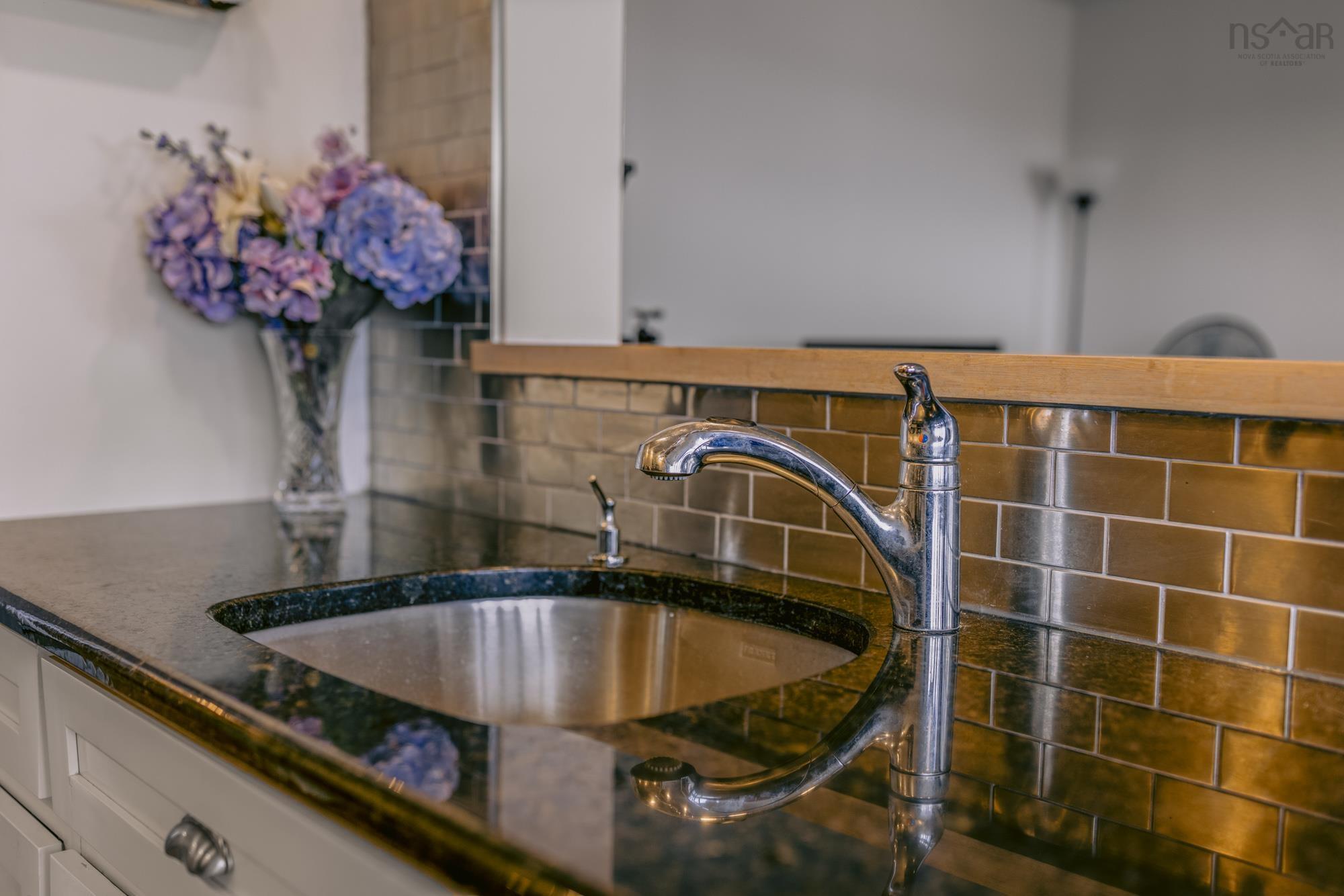 216 45 Vimy Avenue, Halifax, NS (MLS 202526312)