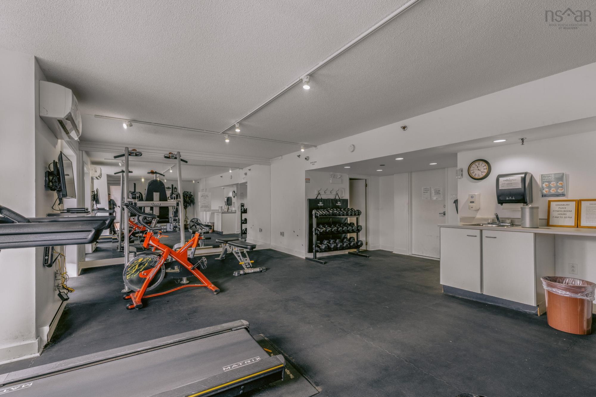 216 45 Vimy Avenue, Halifax, NS (MLS 202526312)