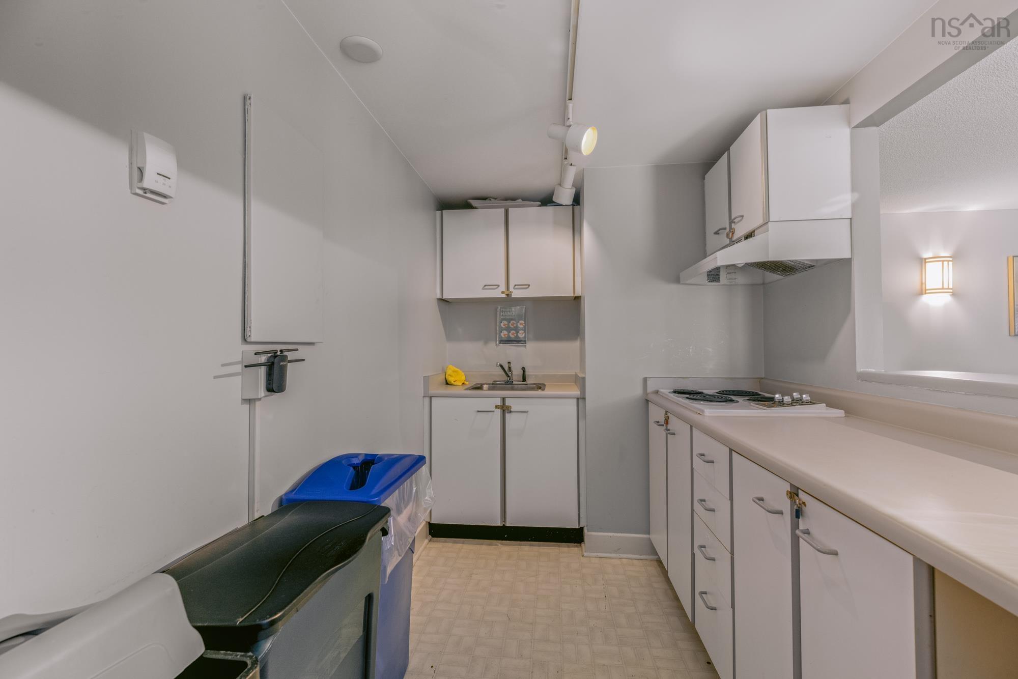 216 45 Vimy Avenue, Halifax, NS (MLS 202526312)