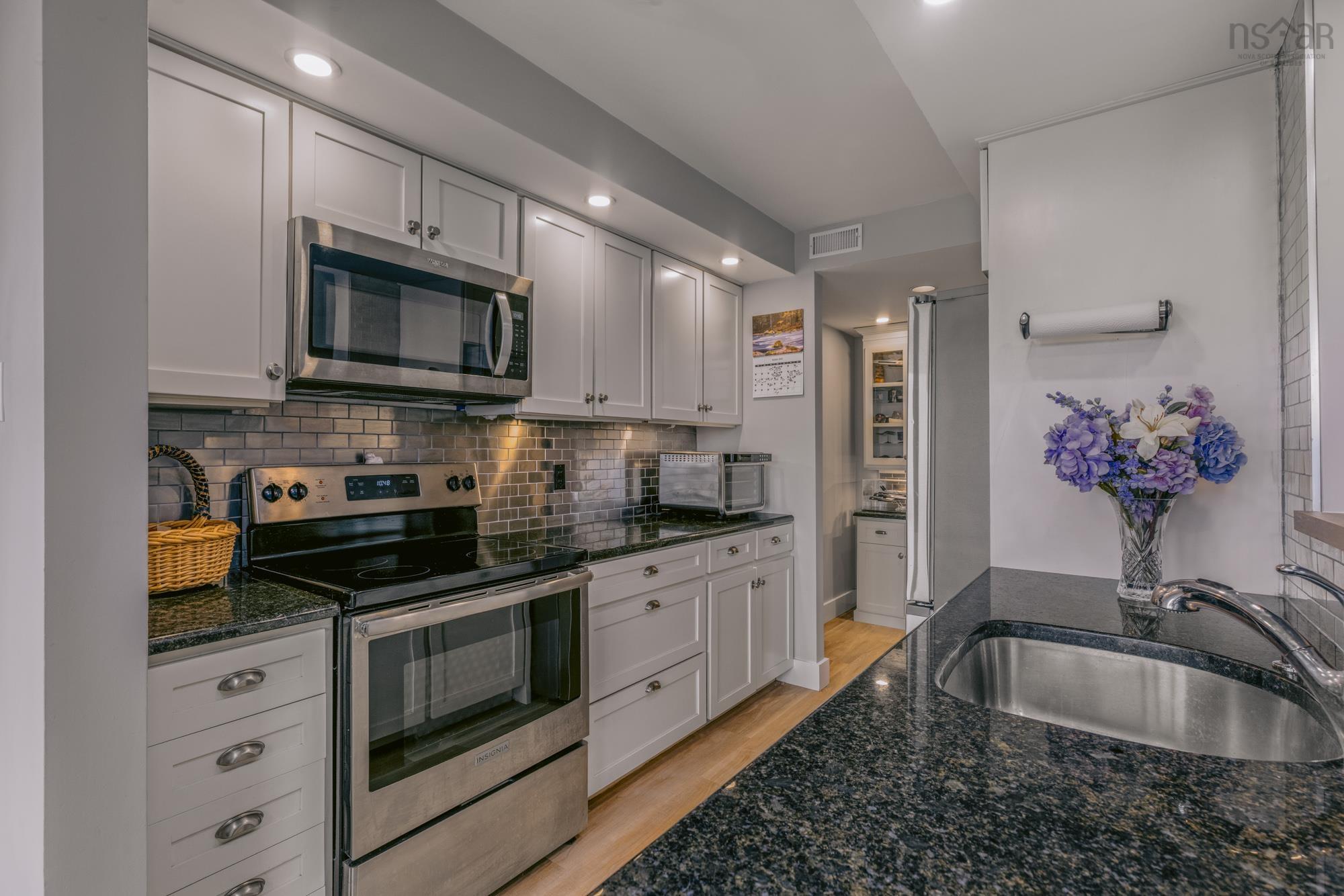 216 45 Vimy Avenue, Halifax, NS (MLS 202526312)