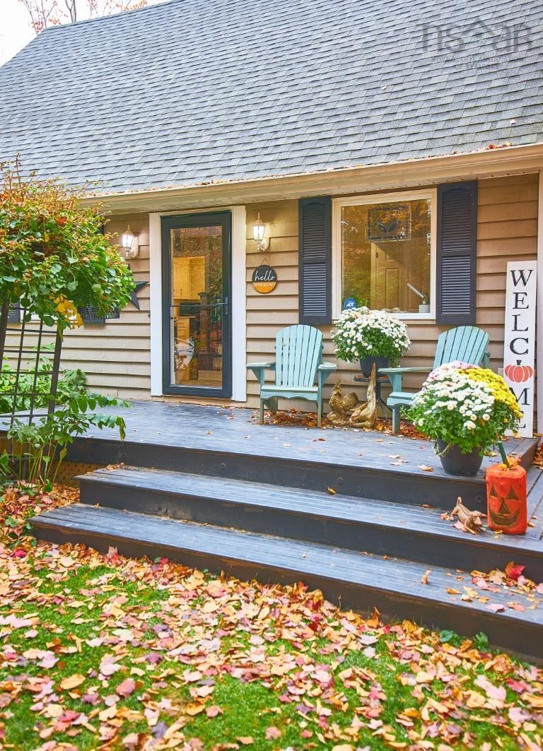 9 Carriage Road, Windsor Junction, NS (MLS 202526329)