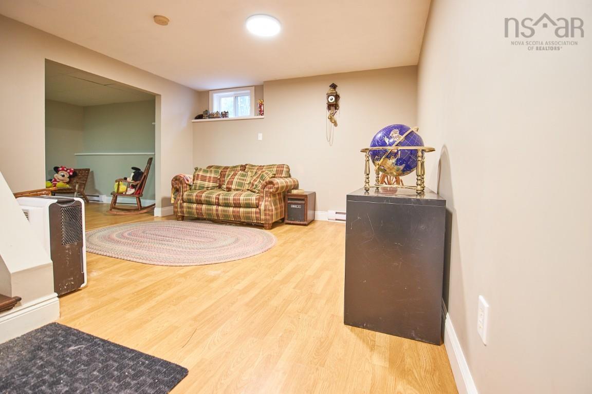 9 Carriage Road, Windsor Junction, NS (MLS 202526329)