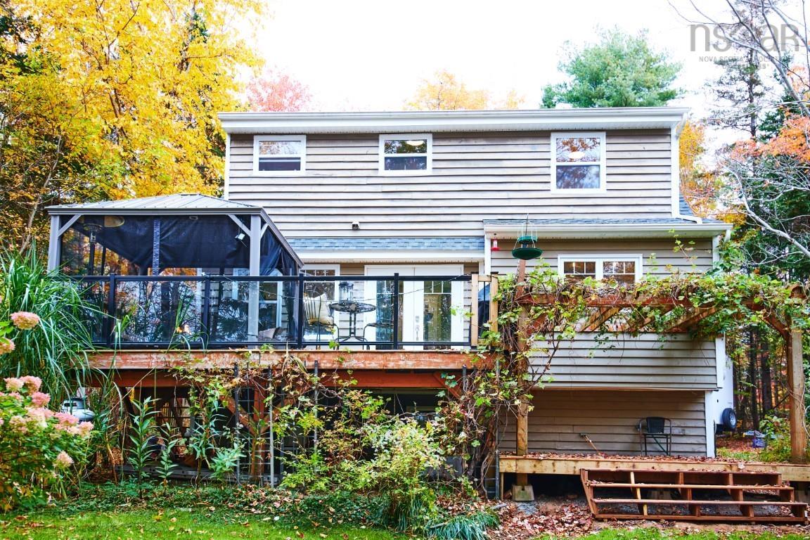 9 Carriage Road, Windsor Junction, NS (MLS 202526329)