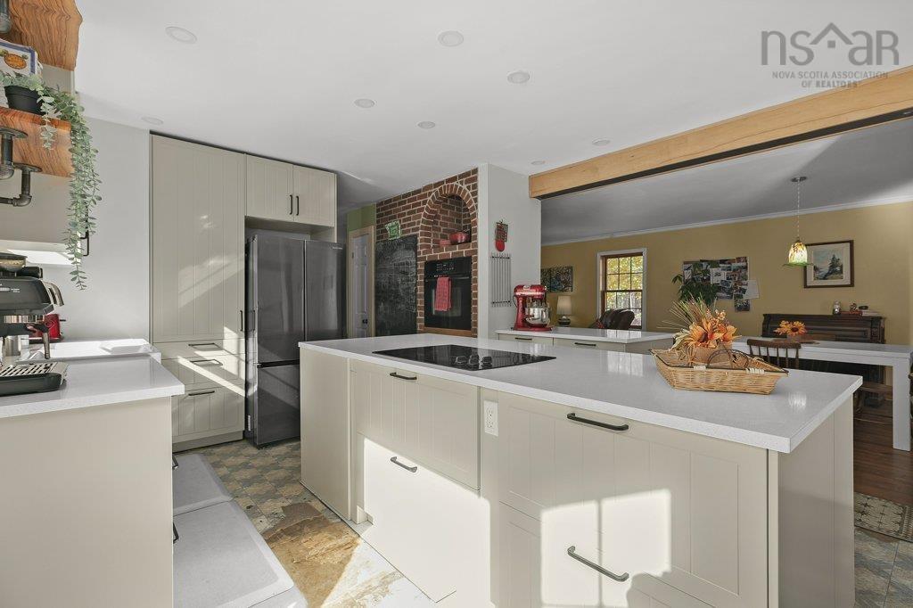 72 Conrads Road, Hubbards, NS (MLS 202526340)