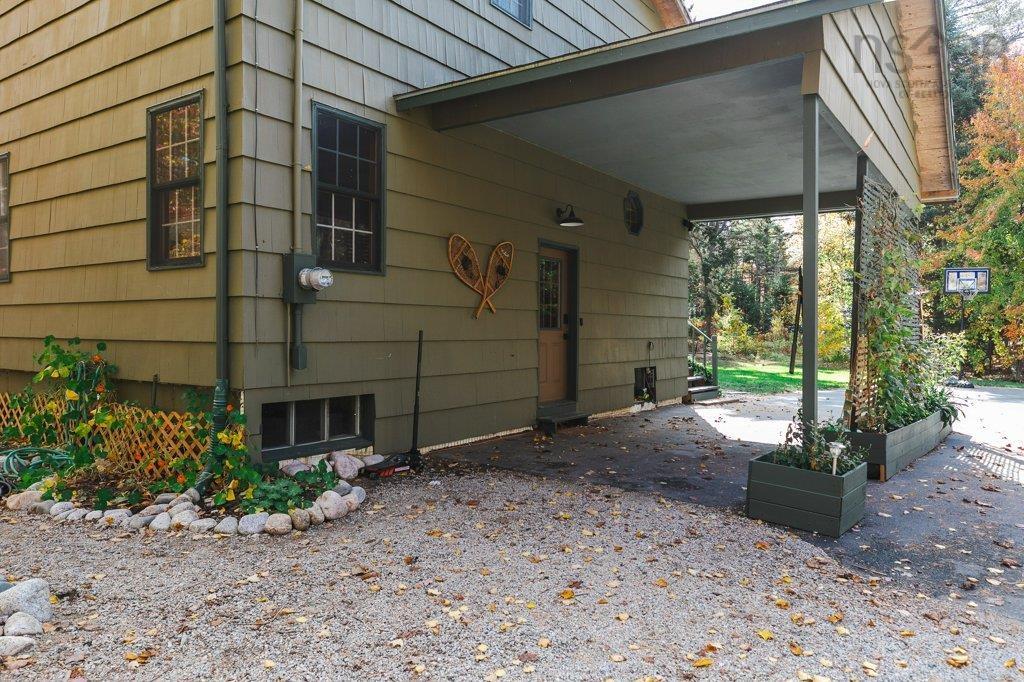 72 Conrads Road, Hubbards, NS (MLS 202526340)