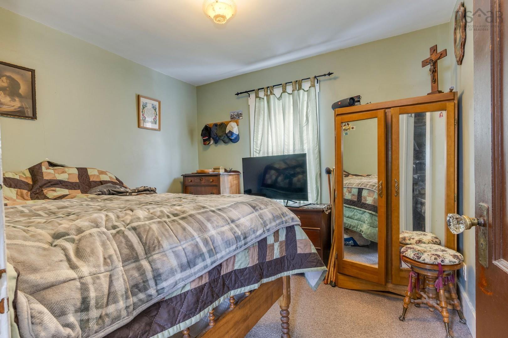 77 Gaston Road, Dartmouth, NS (MLS 202526342)