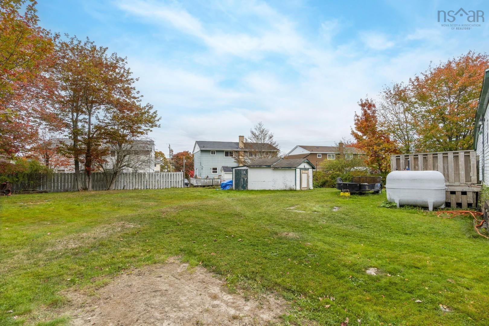 77 Gaston Road, Dartmouth, NS (MLS 202526342)