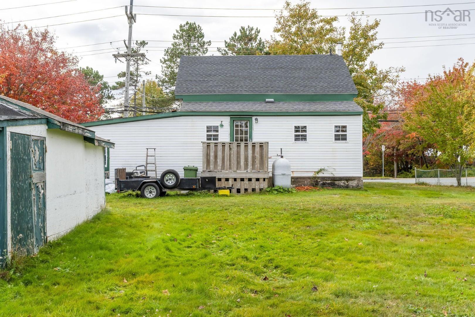 77 Gaston Road, Dartmouth, NS (MLS 202526342)