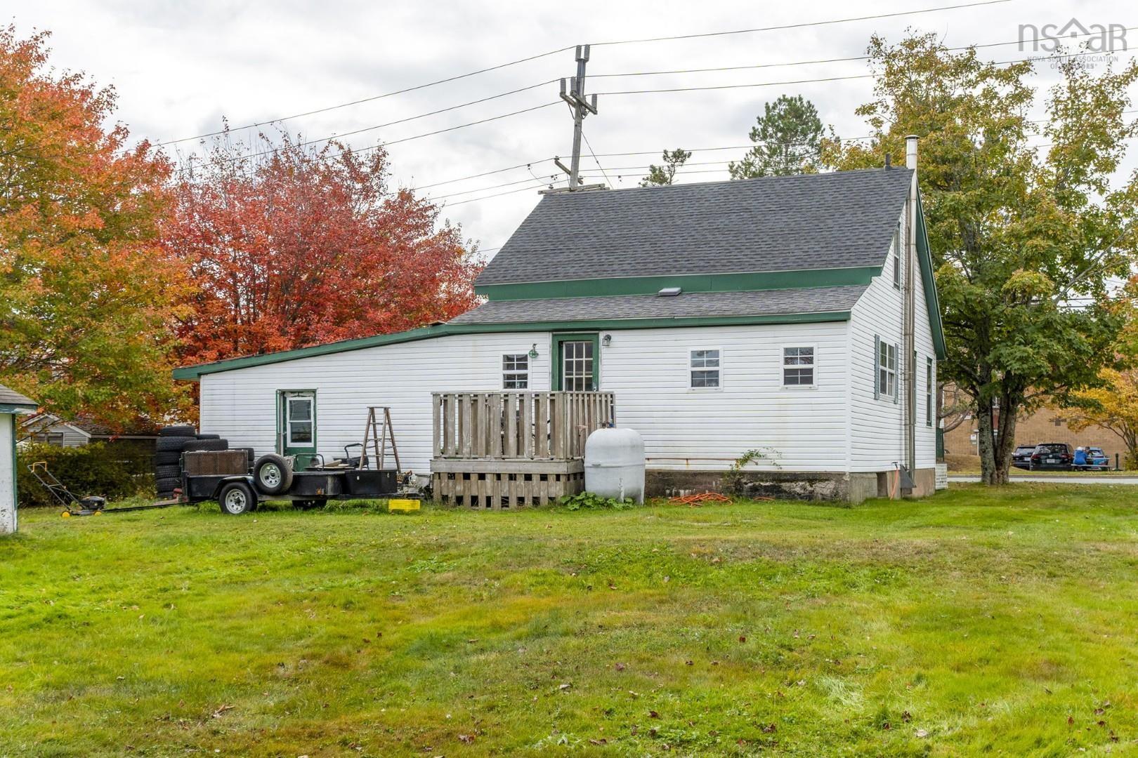 77 Gaston Road, Dartmouth, NS (MLS 202526342)