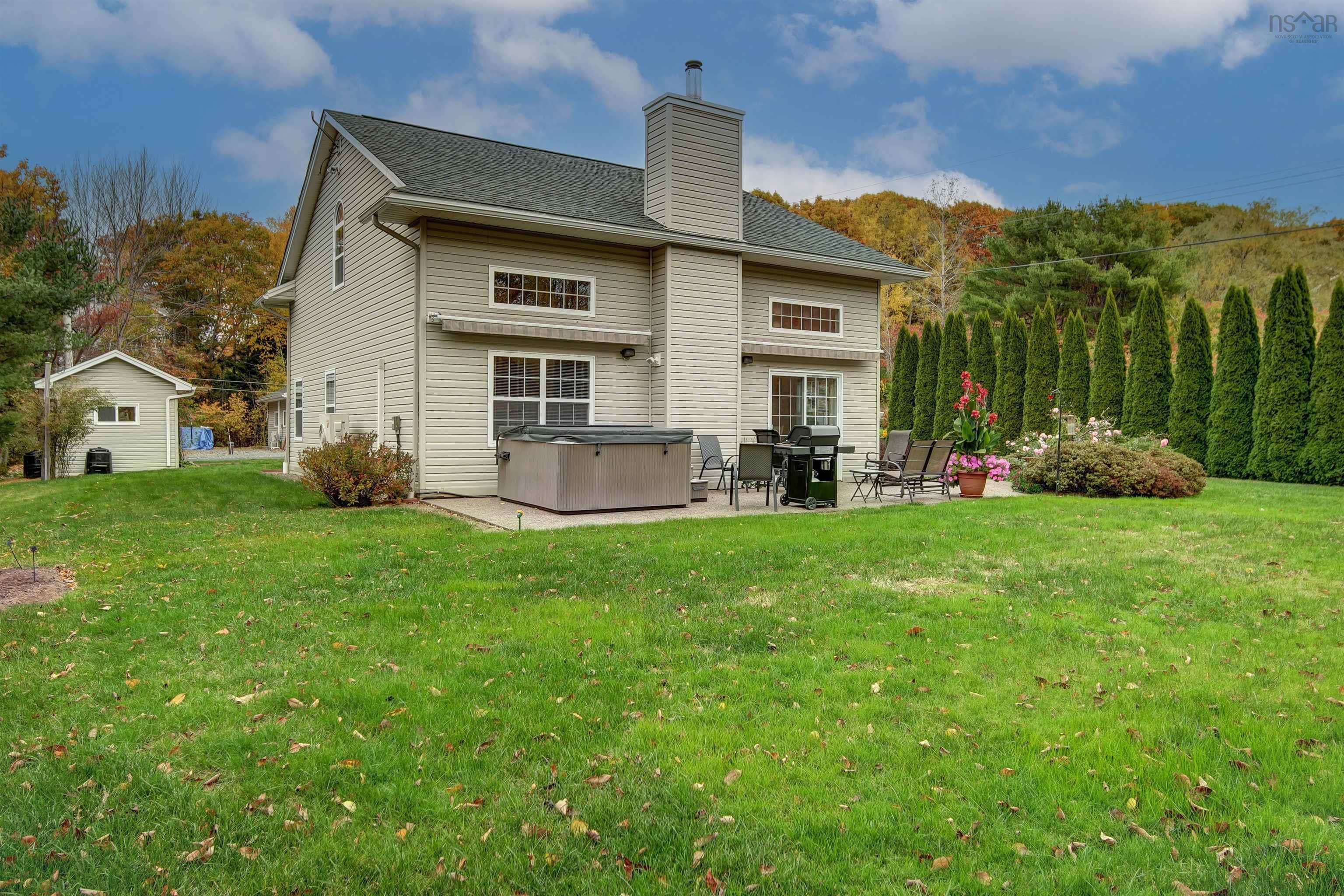 42 Given Drive, Grand Lake, NS (MLS 202526348)