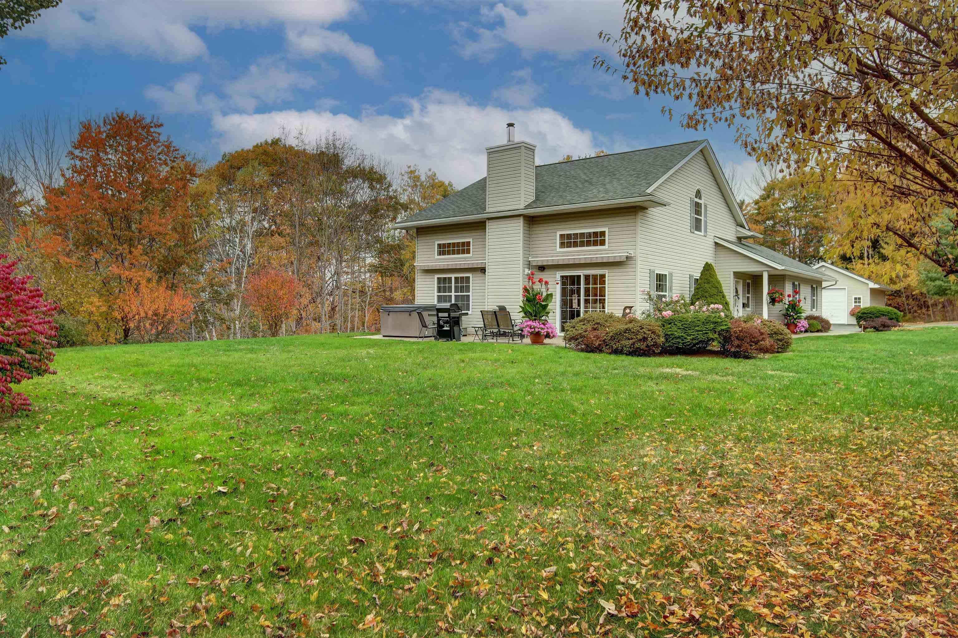 42 Given Drive, Grand Lake, NS (MLS 202526348)