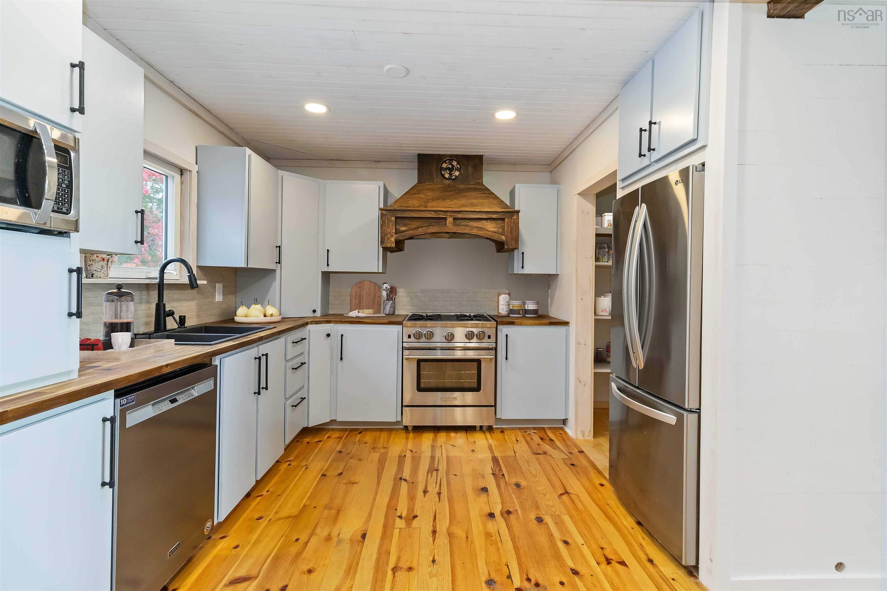 10302 Highway 3, Port Joli, NS (MLS 202526352)