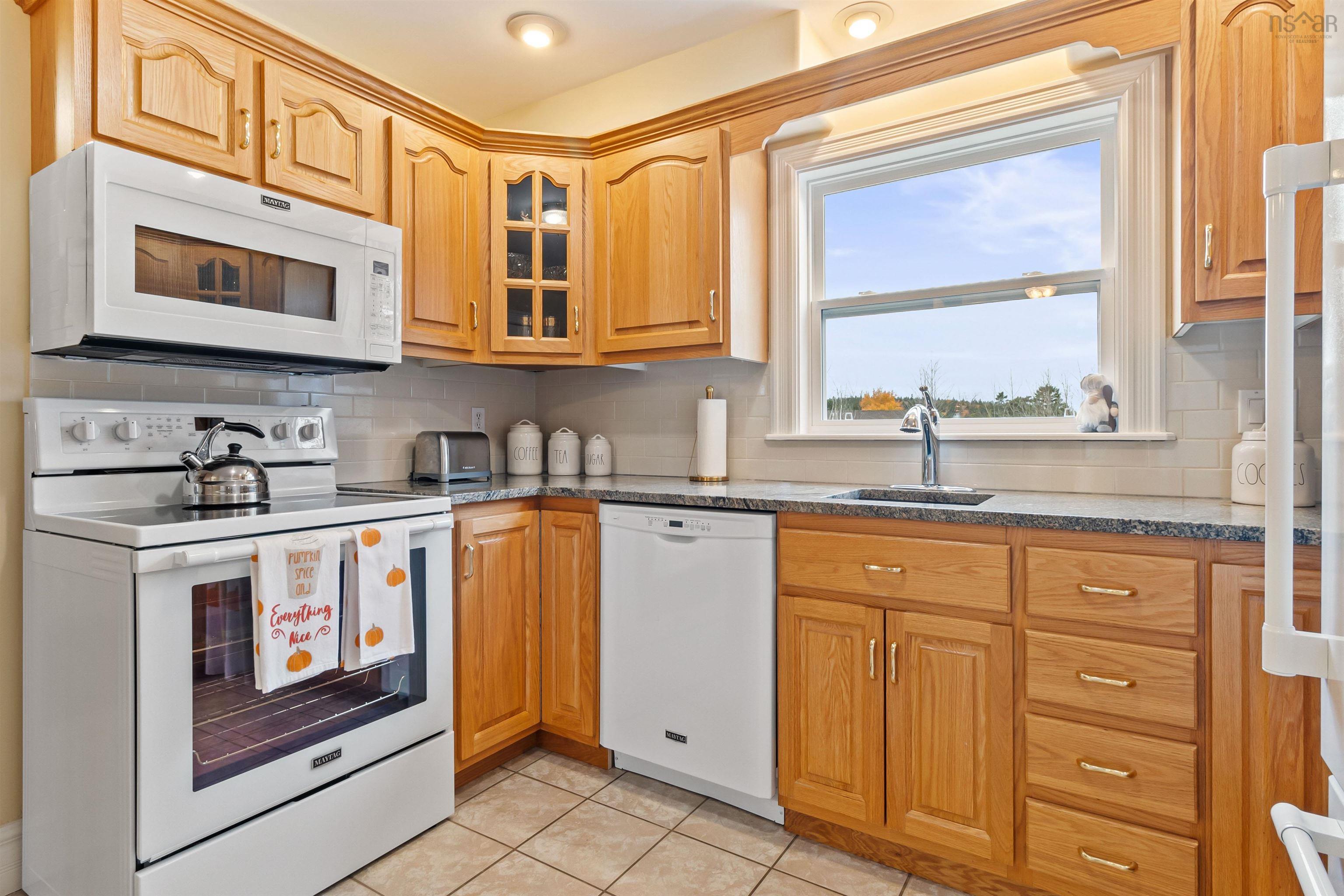 677 Westwood Boulevard, Upper Tantallon, NS (MLS 202526355)