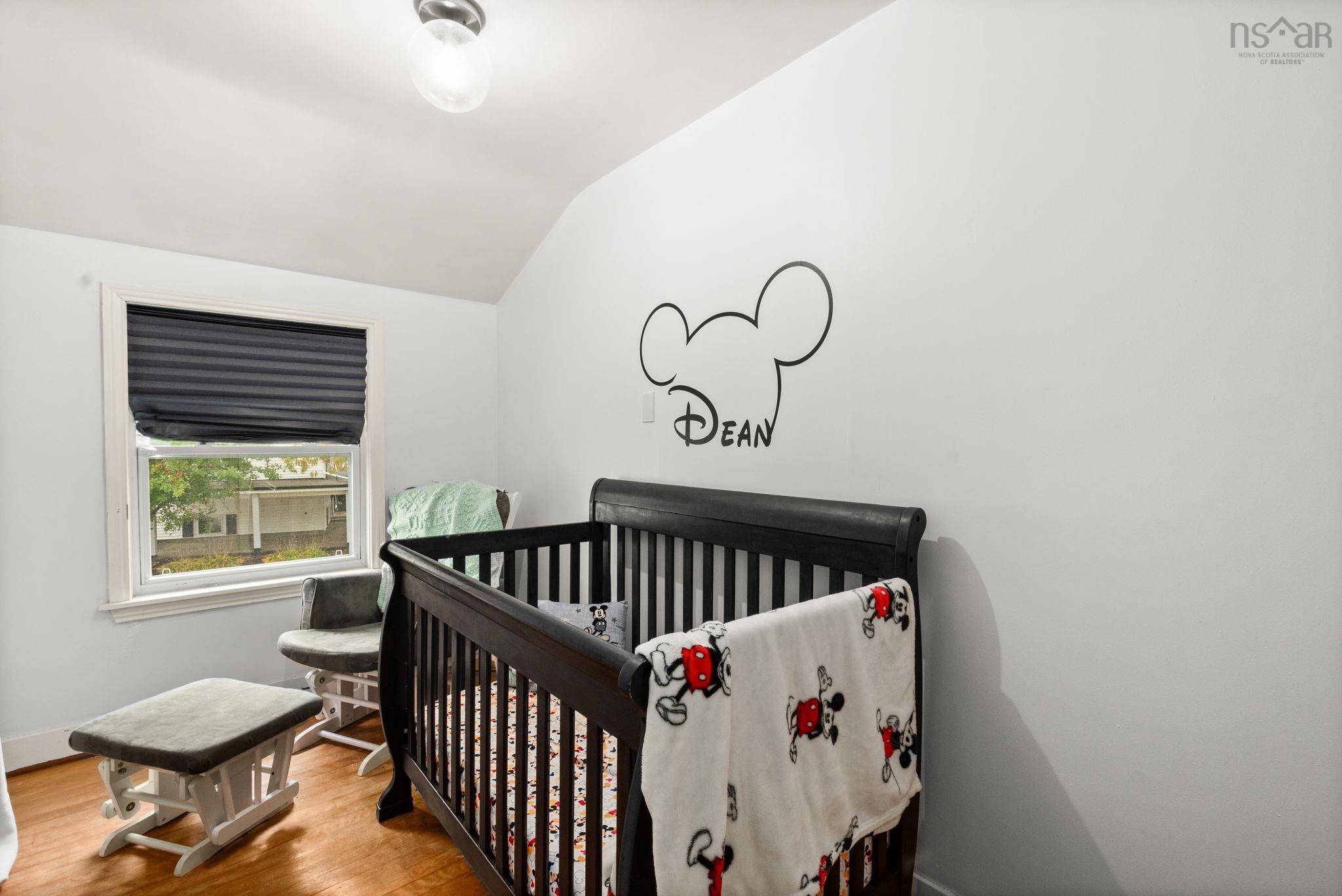 33 Pinehill Road, Dartmouth, NS (MLS 202526362)