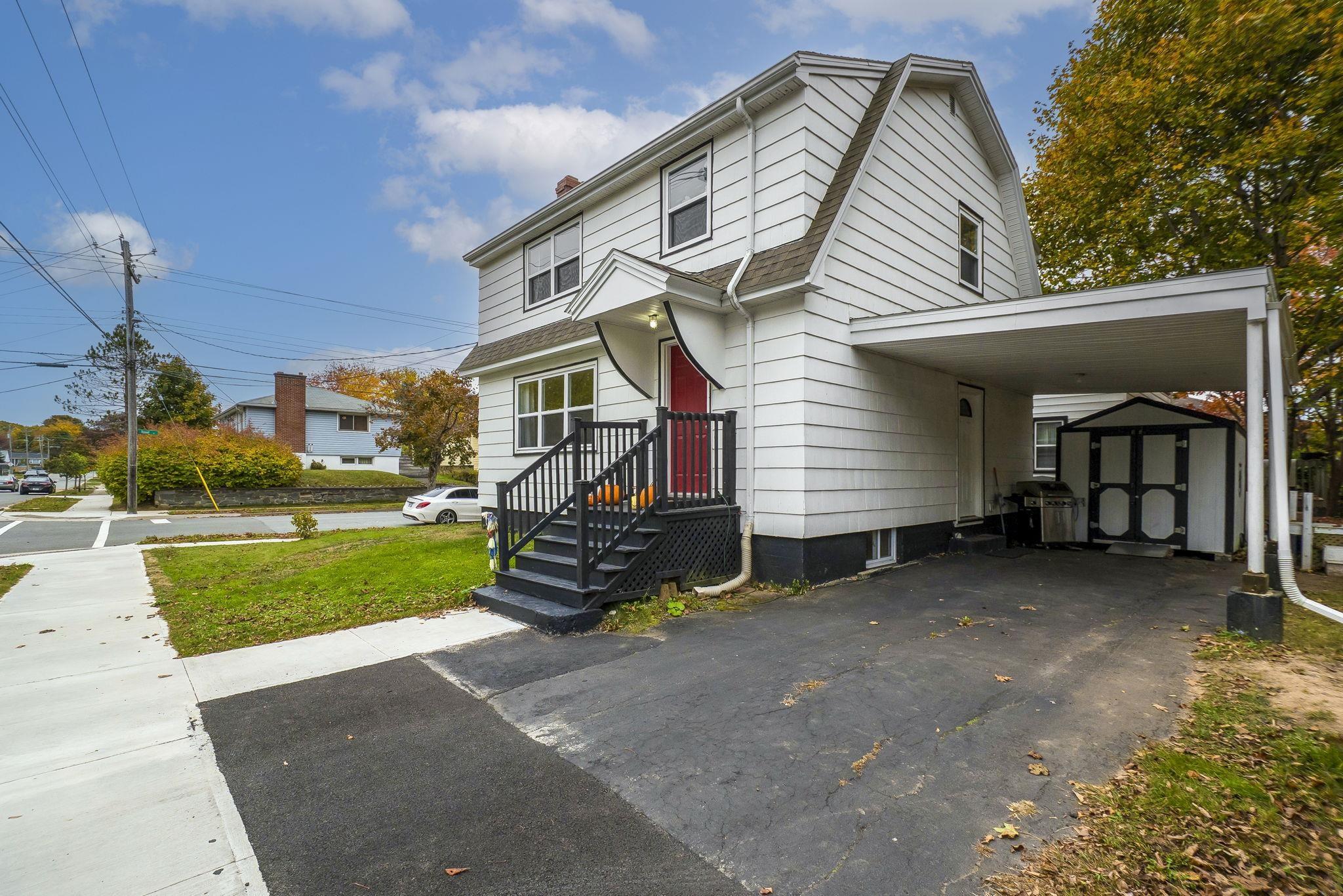 33 Pinehill Road, Dartmouth, NS (MLS 202526362)