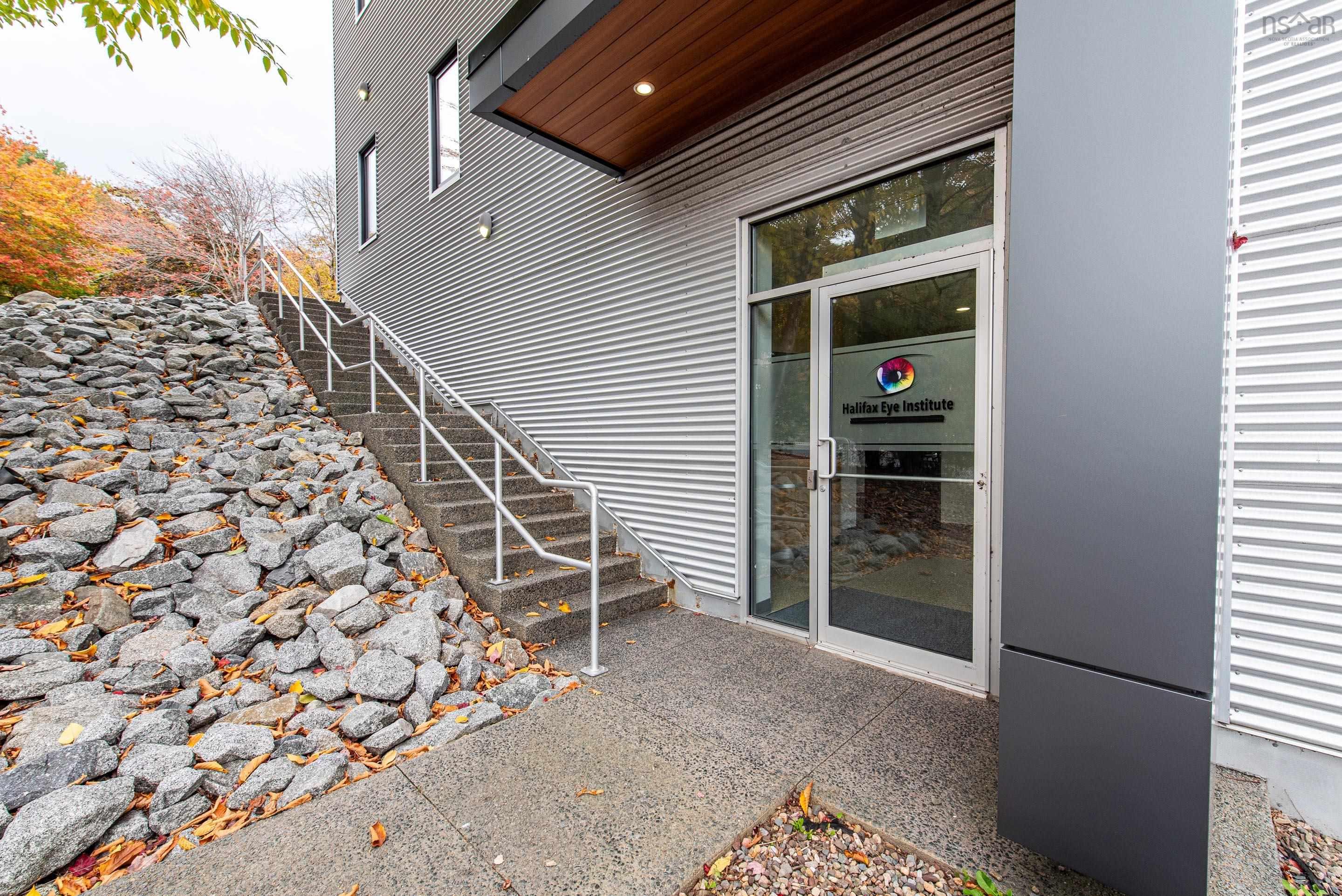 7 Bayview Road, Halifax, NS (MLS 202526369)