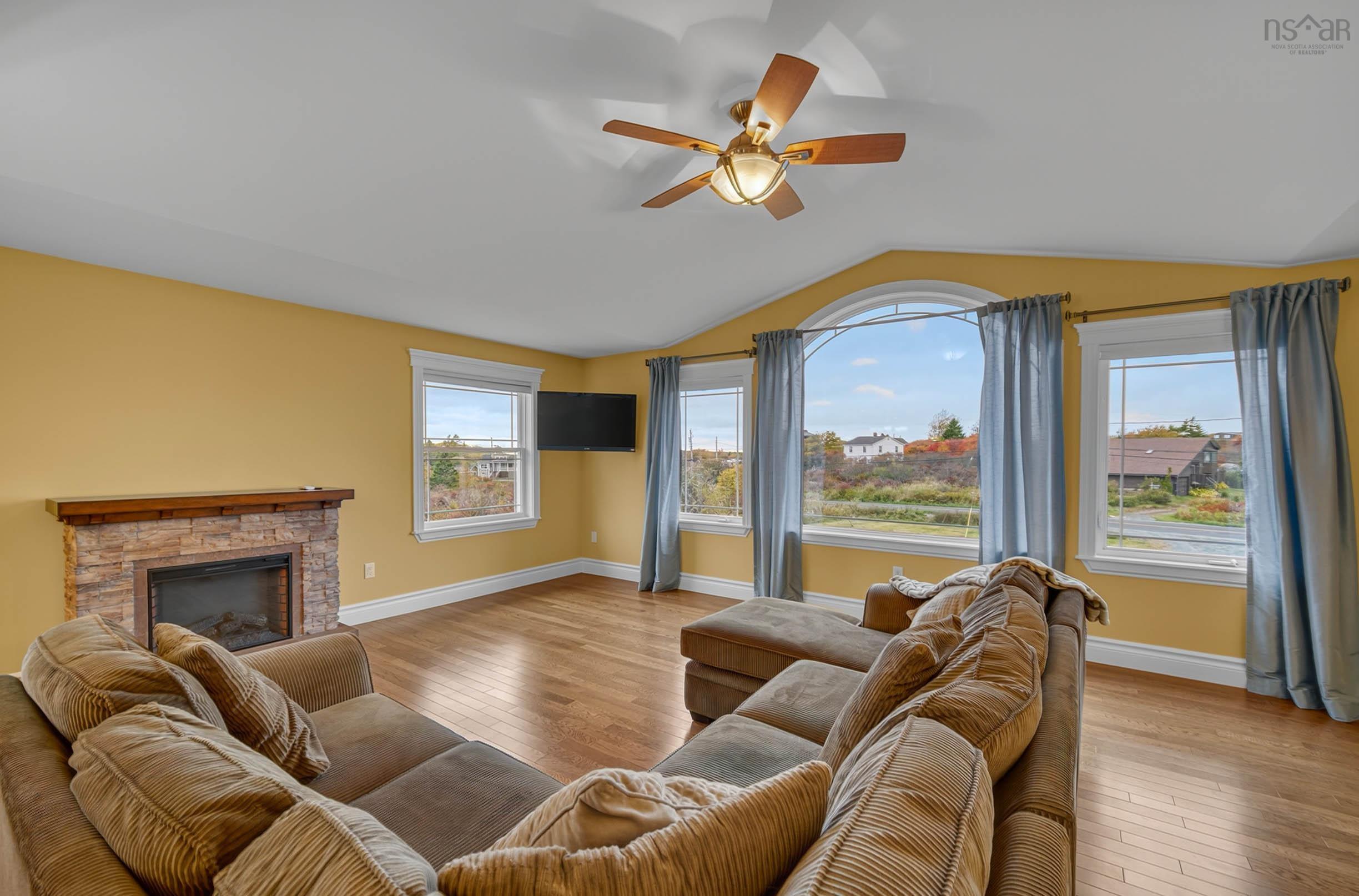 1754 Lower Prospect Road, Terence Bay, NS (MLS 202526373)