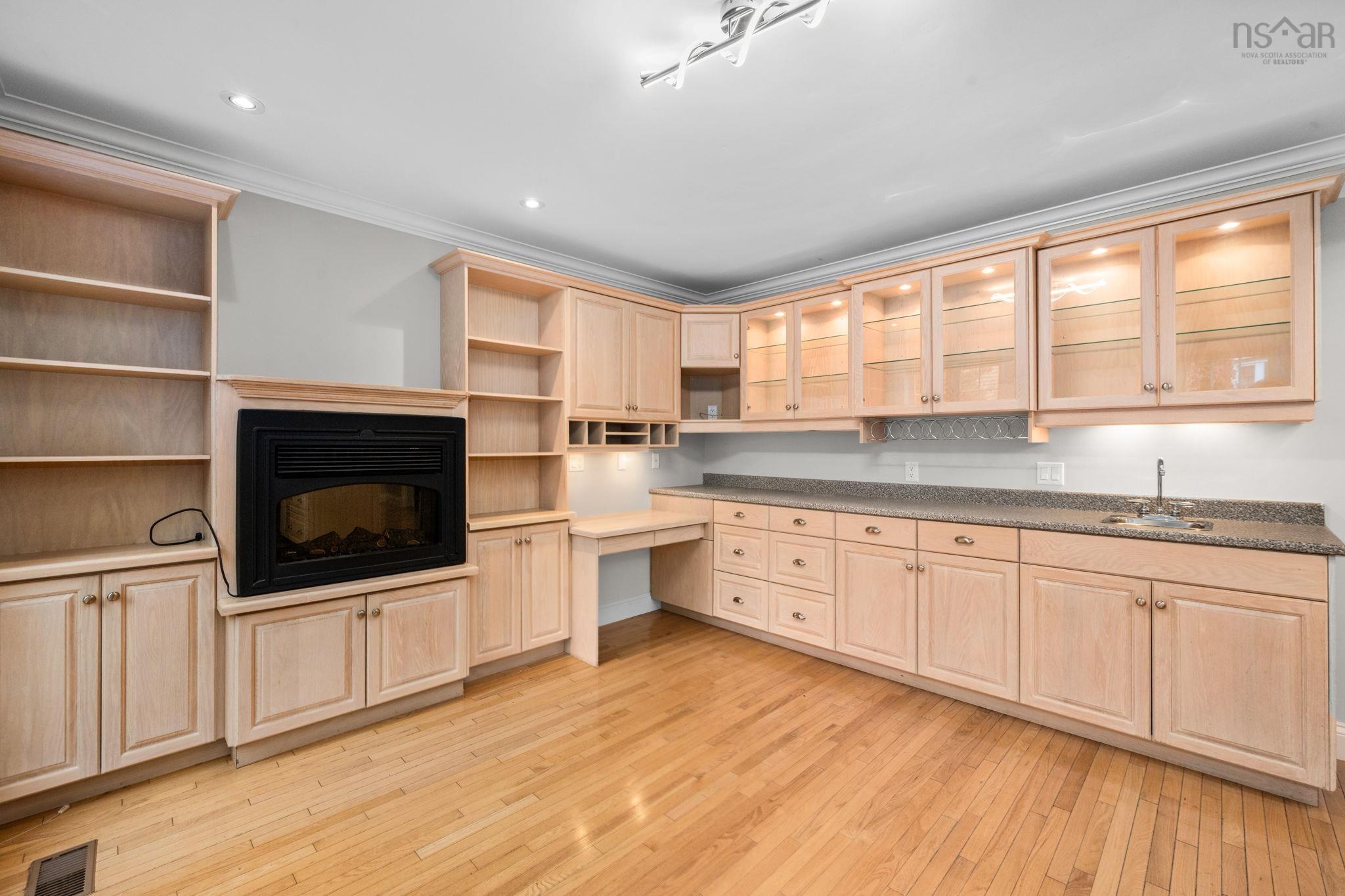 916 Young Avenue, Halifax, NS (MLS 202526388)