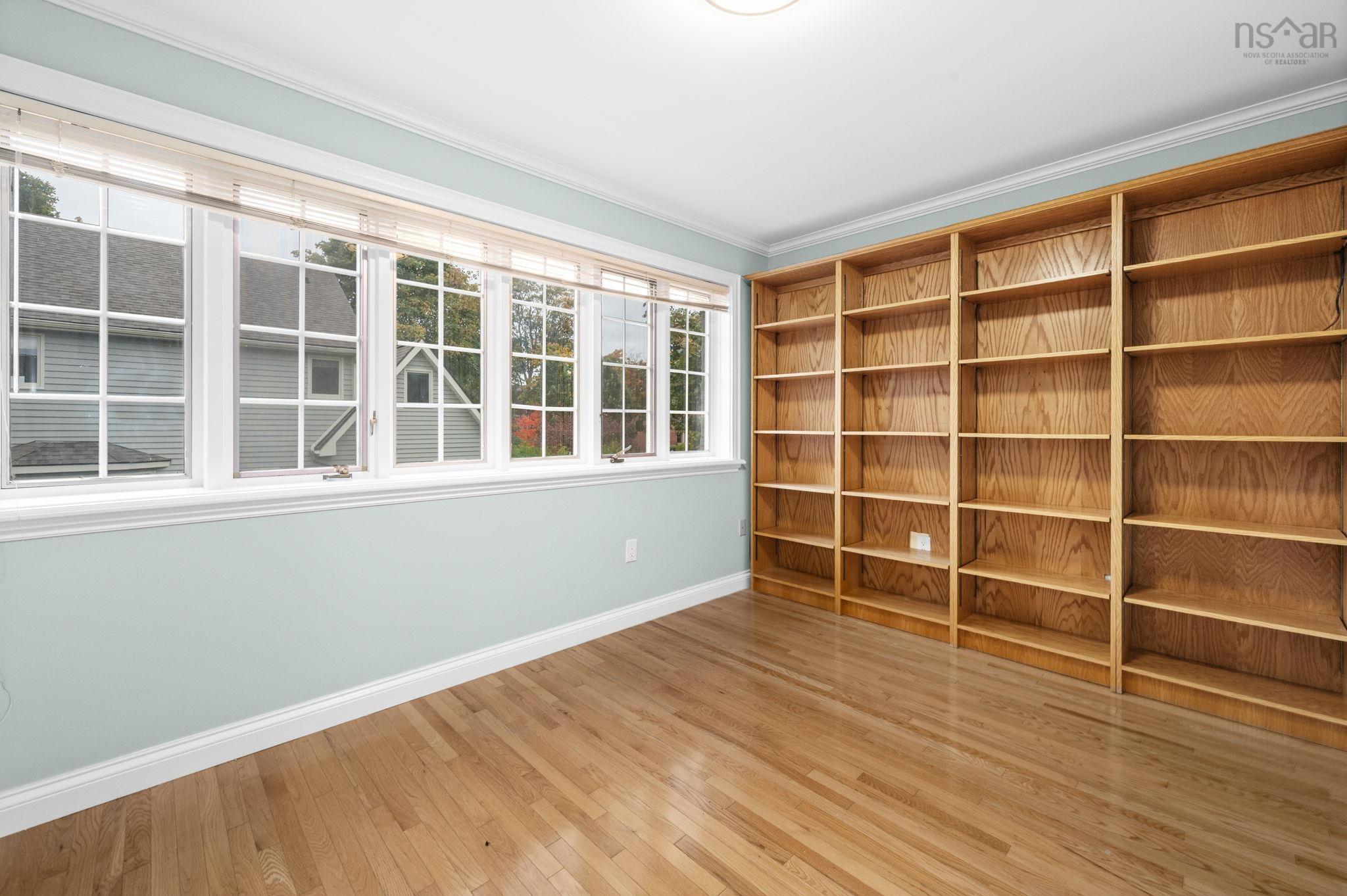 916 Young Avenue, Halifax, NS (MLS 202526388)