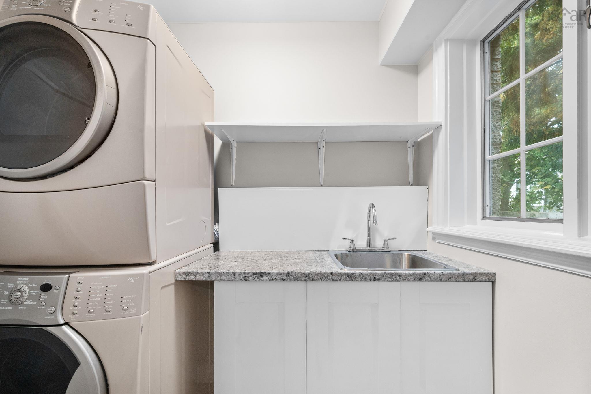 916 Young Avenue, Halifax, NS (MLS 202526388)