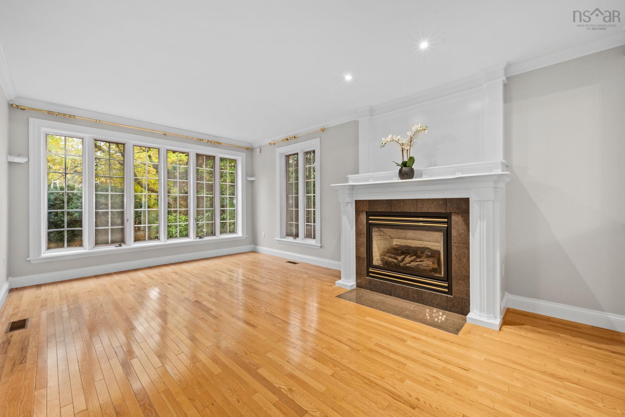 916 Young Avenue, Halifax, NS (MLS 202526388)