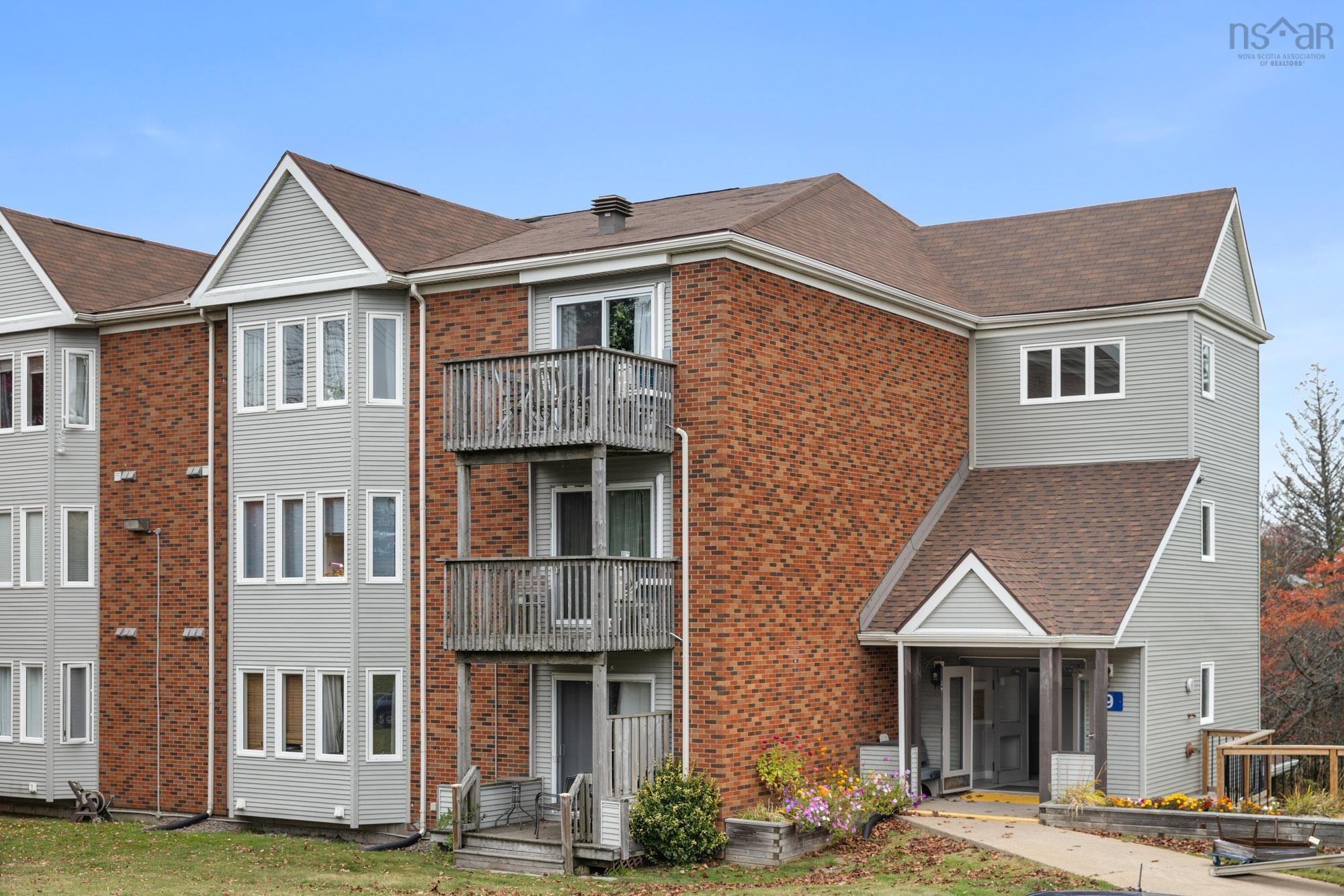 137 9 Forest Hills Parkway, Cole Harbour, NS (MLS® 202526389)
