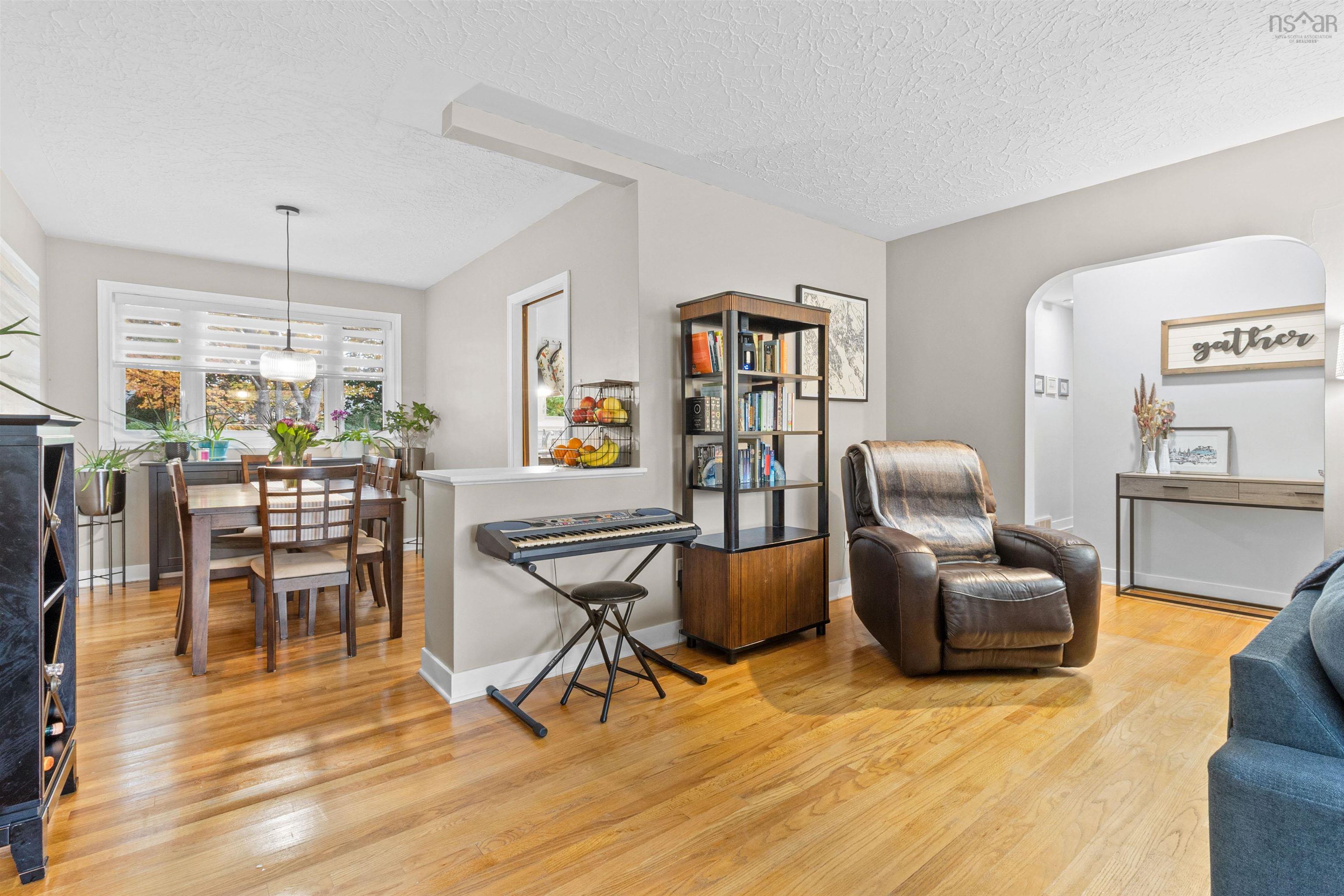 15 Laurier Street, Dartmouth, NS (MLS 202526391)