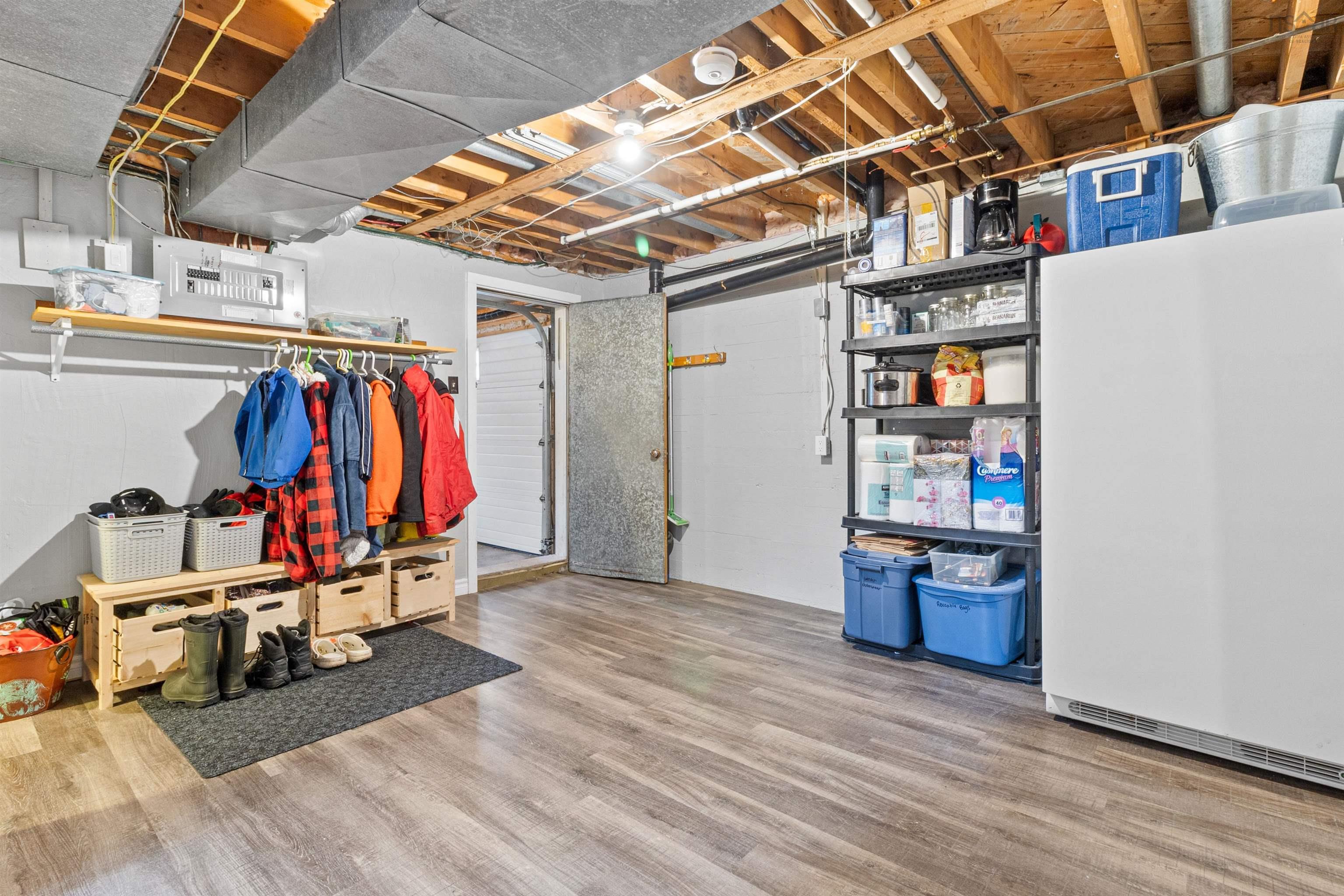 15 Laurier Street, Dartmouth, NS (MLS 202526391)