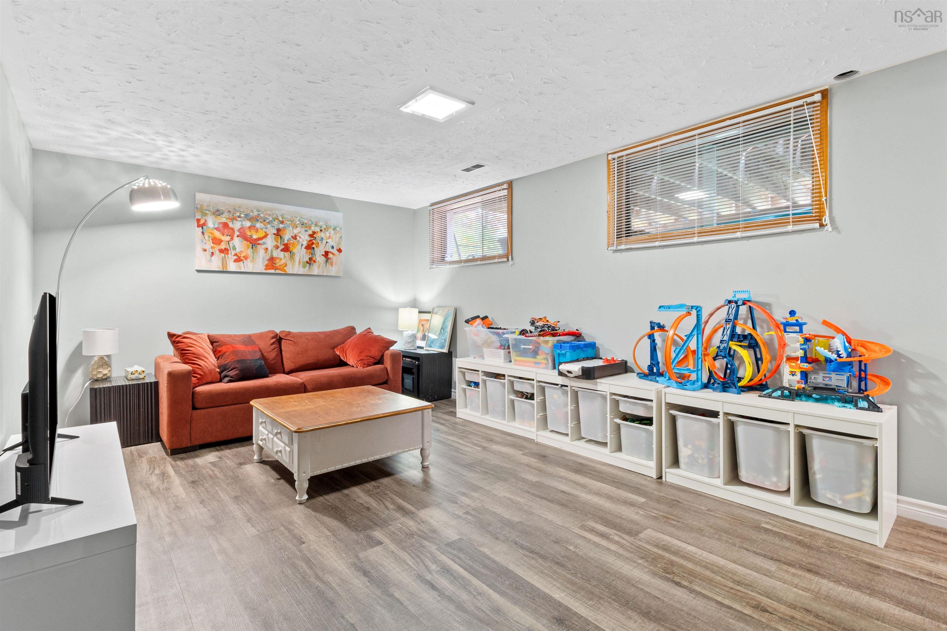 15 Laurier Street, Dartmouth, NS (MLS 202526391)