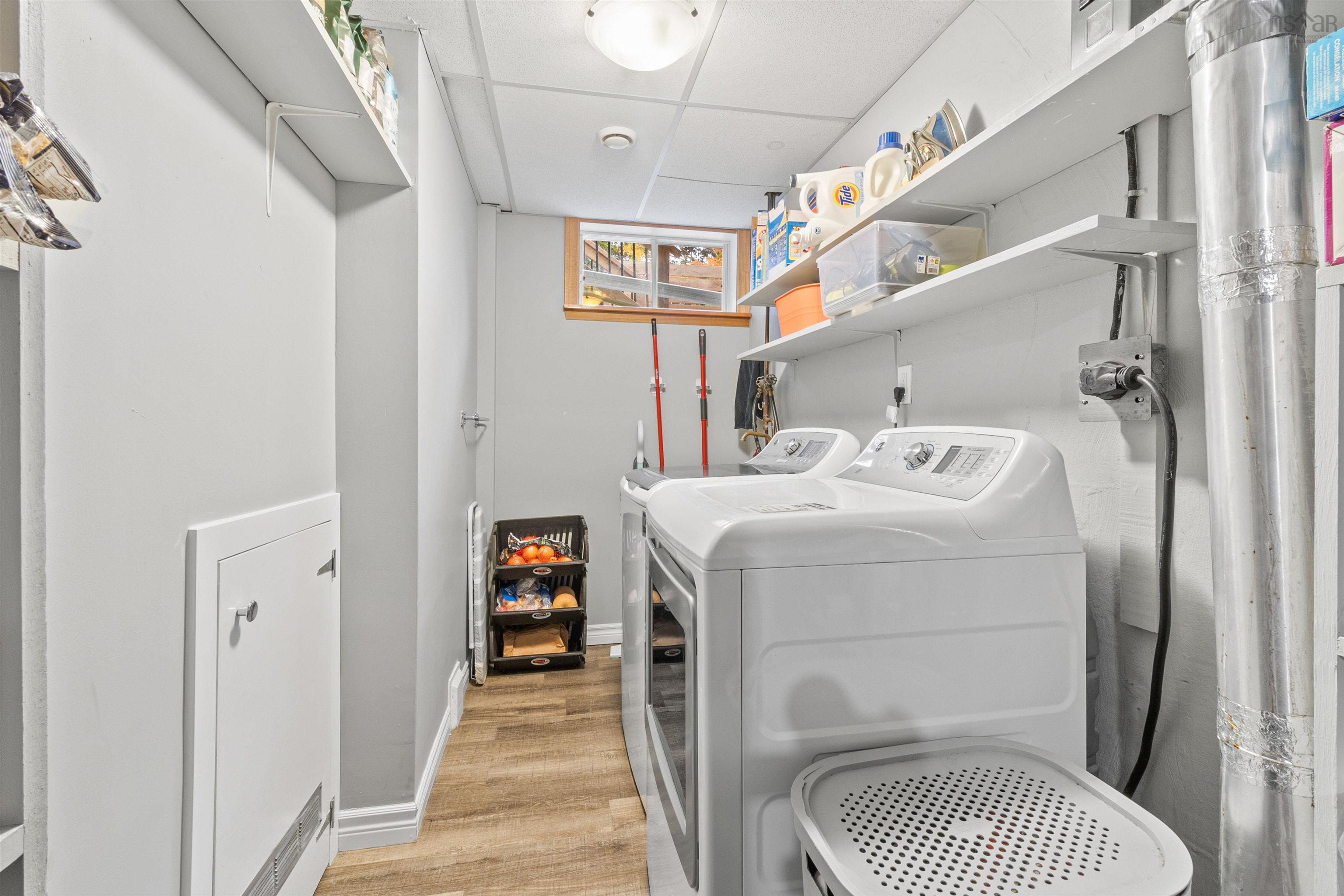 15 Laurier Street, Dartmouth, NS (MLS 202526391)