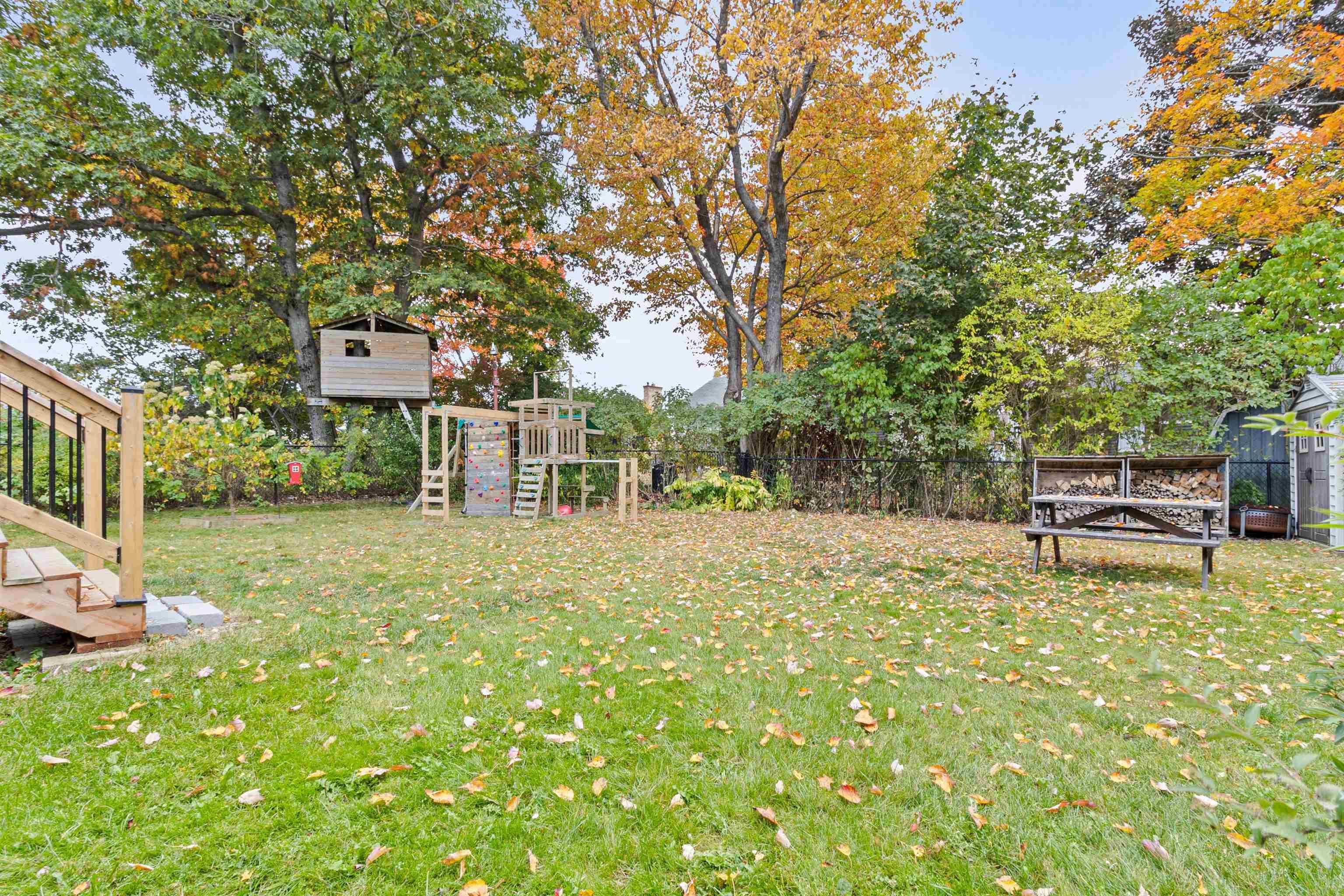 15 Laurier Street, Dartmouth, NS (MLS 202526391)